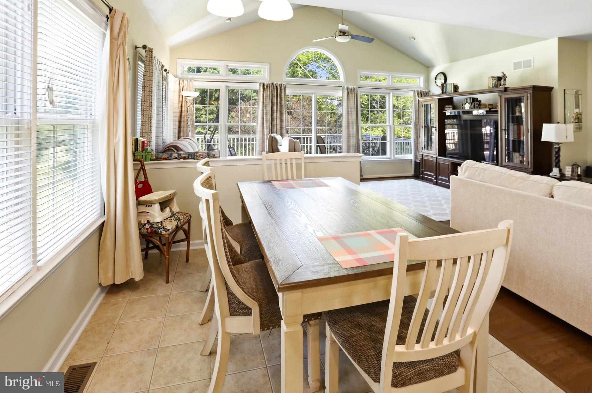 HIGHLANDS-GLENMOOR - Residential