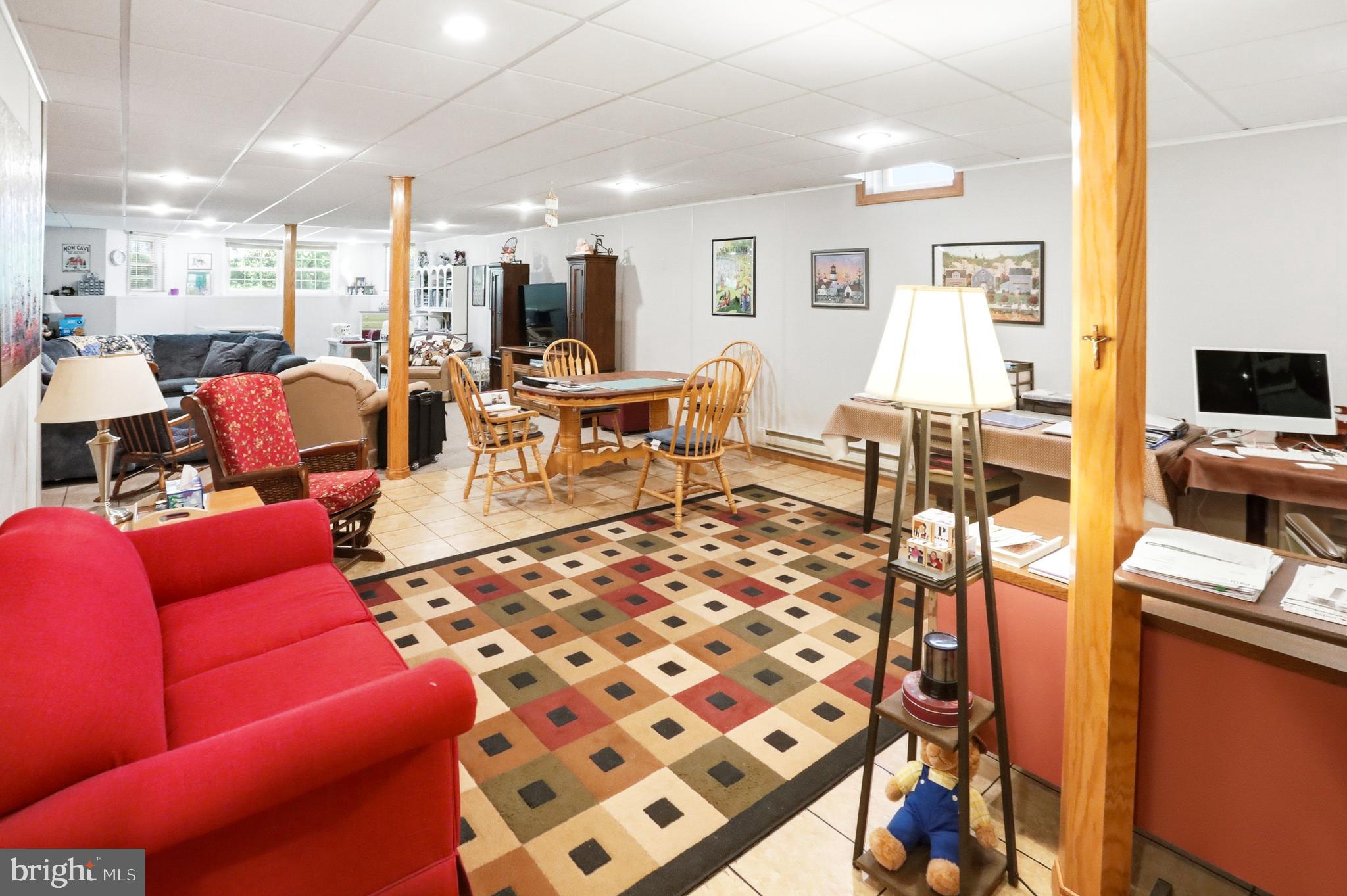 HIGHLANDS-GLENMOOR - Residential