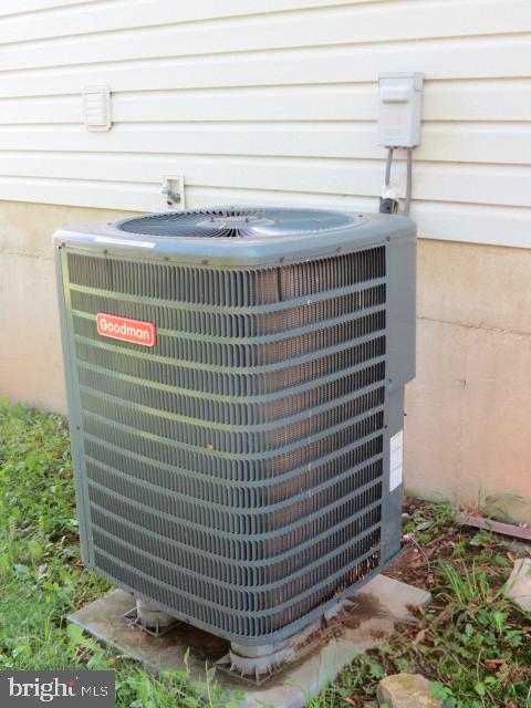 AMBER MEADOWS - Residential