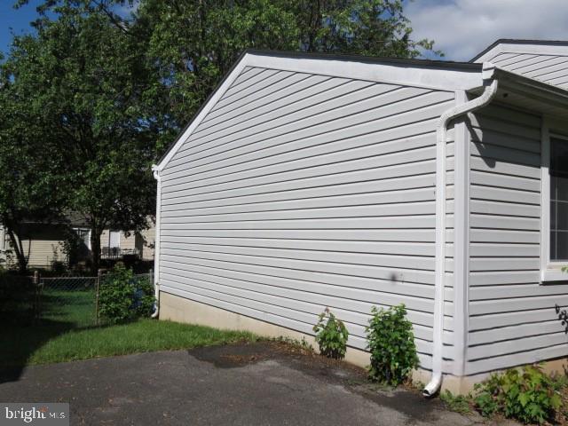 AMBER MEADOWS - Residential