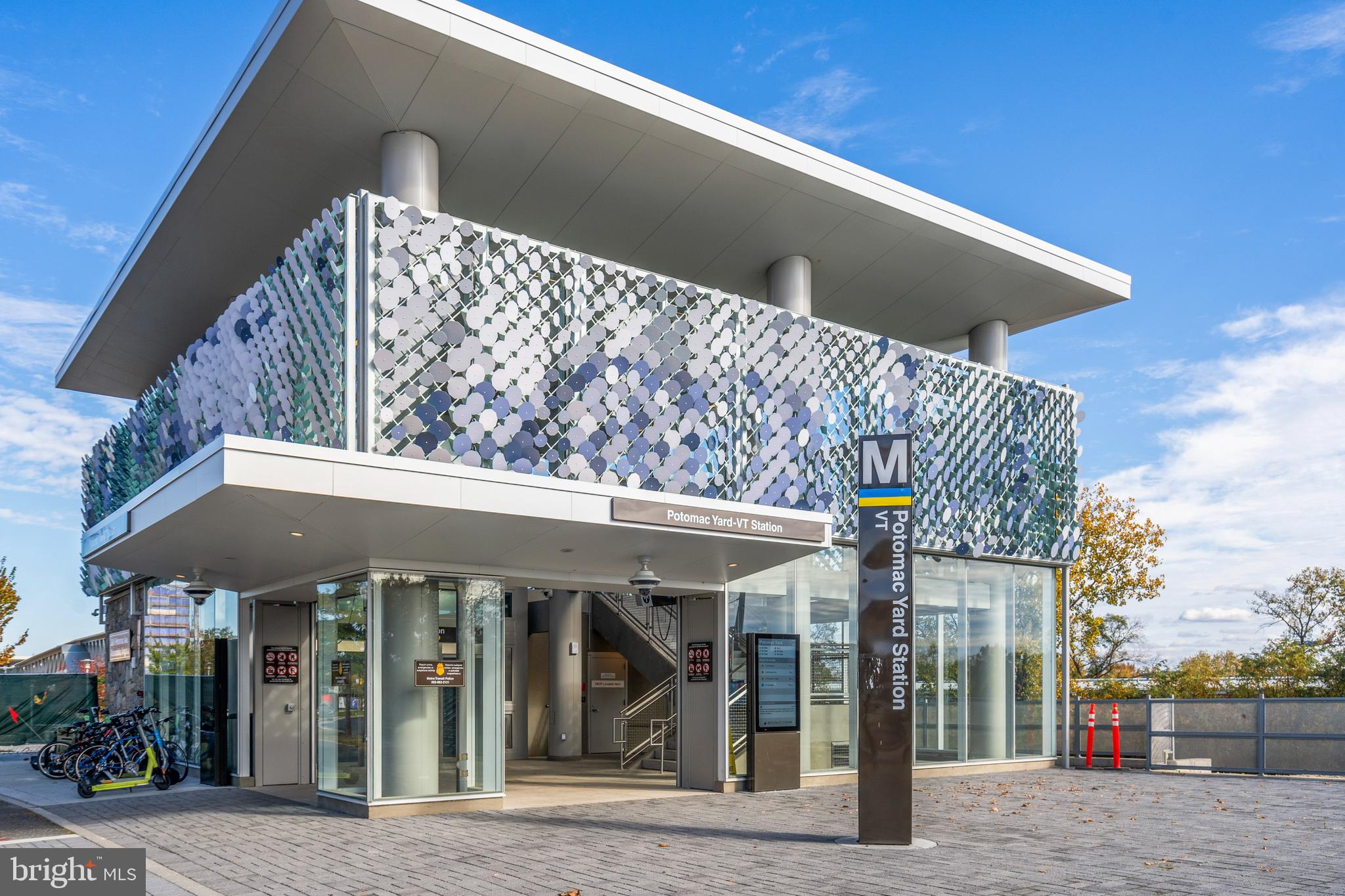 POTOMAC  YARDS - Residential