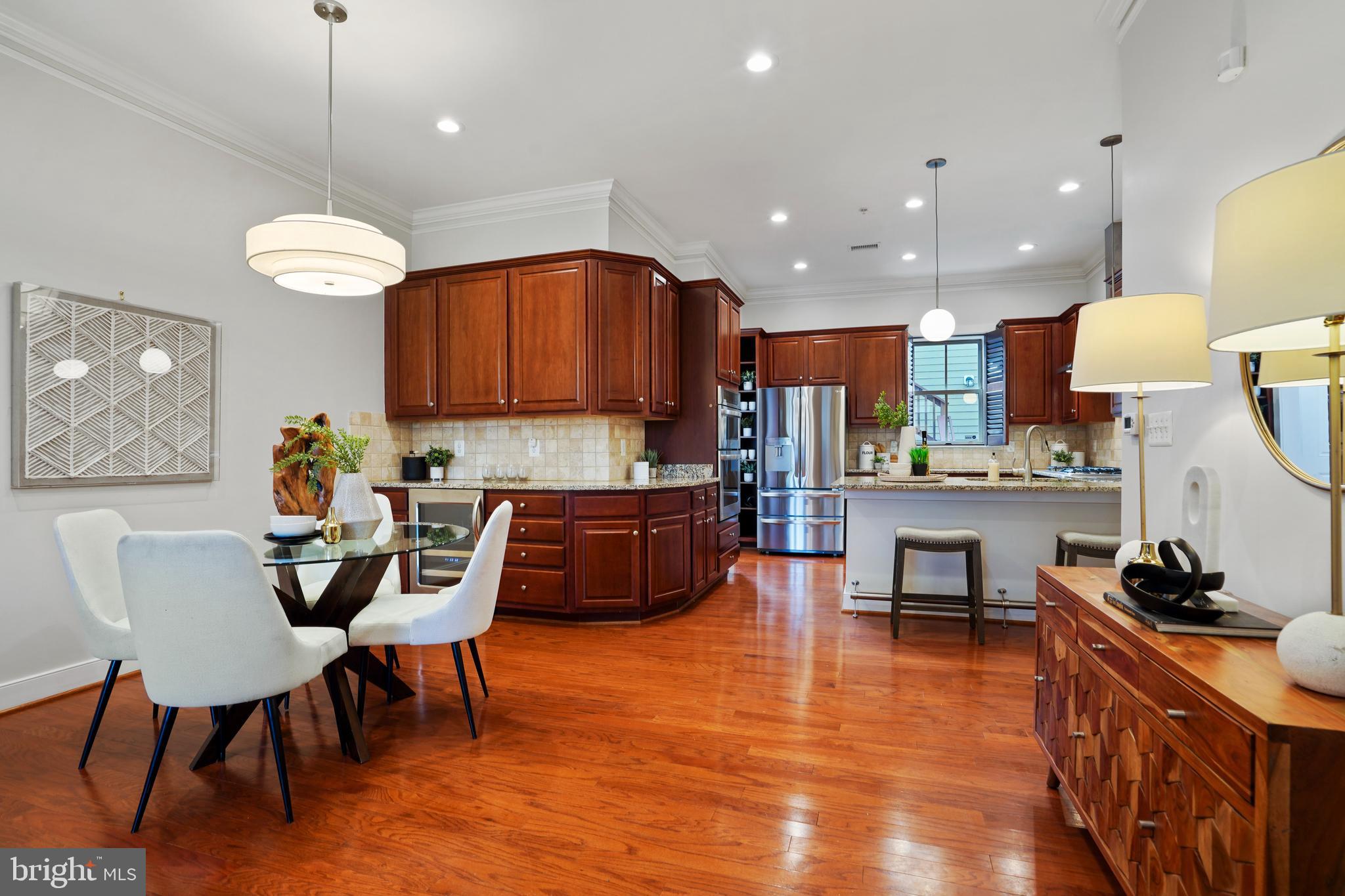 POTOMAC  YARDS - Residential