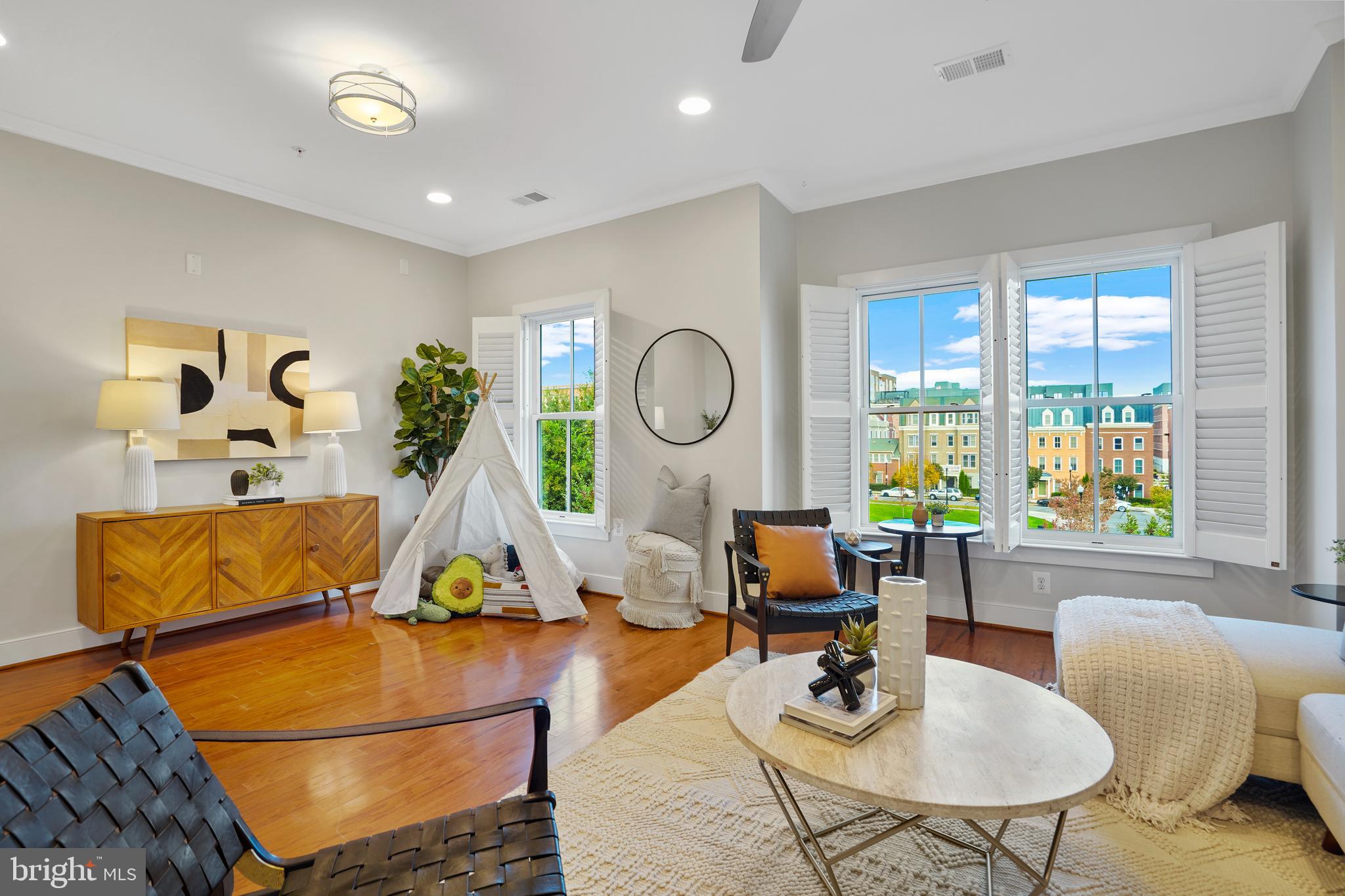 POTOMAC  YARDS - Residential