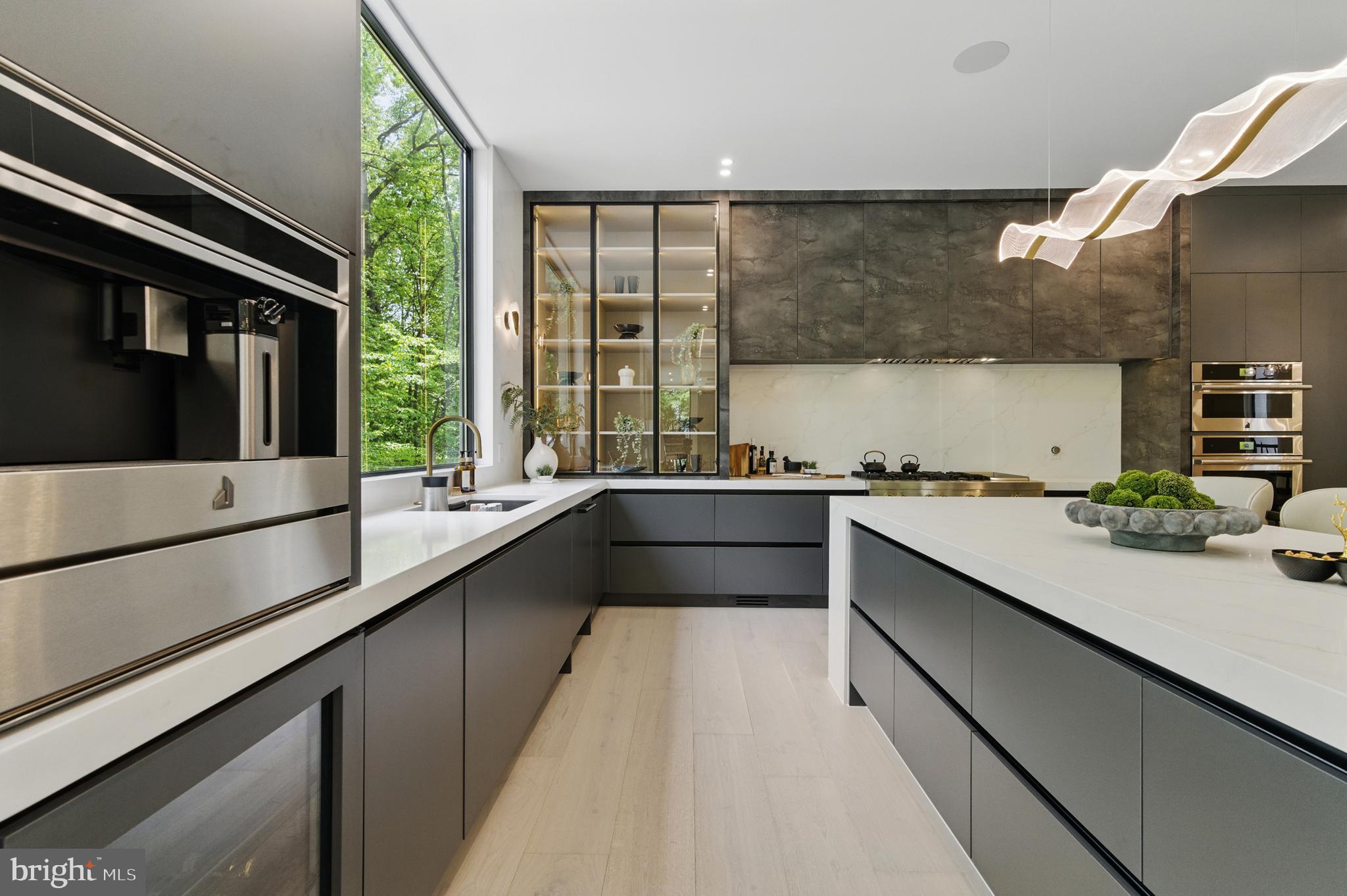 PINE RIDGE - Residential