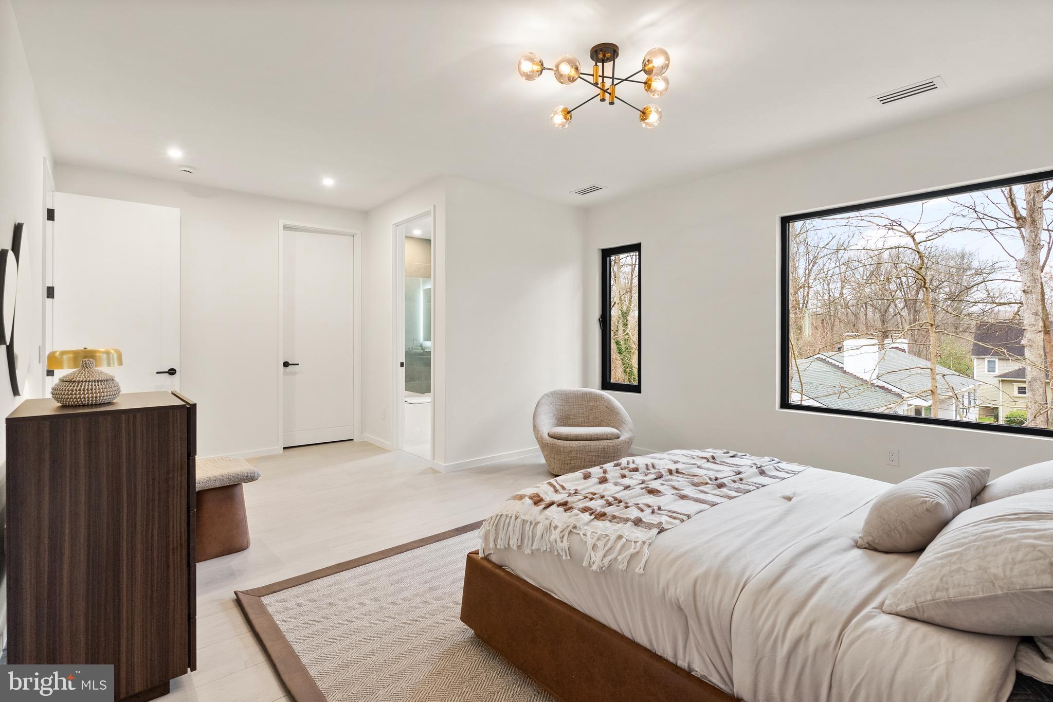 PINE RIDGE - Residential