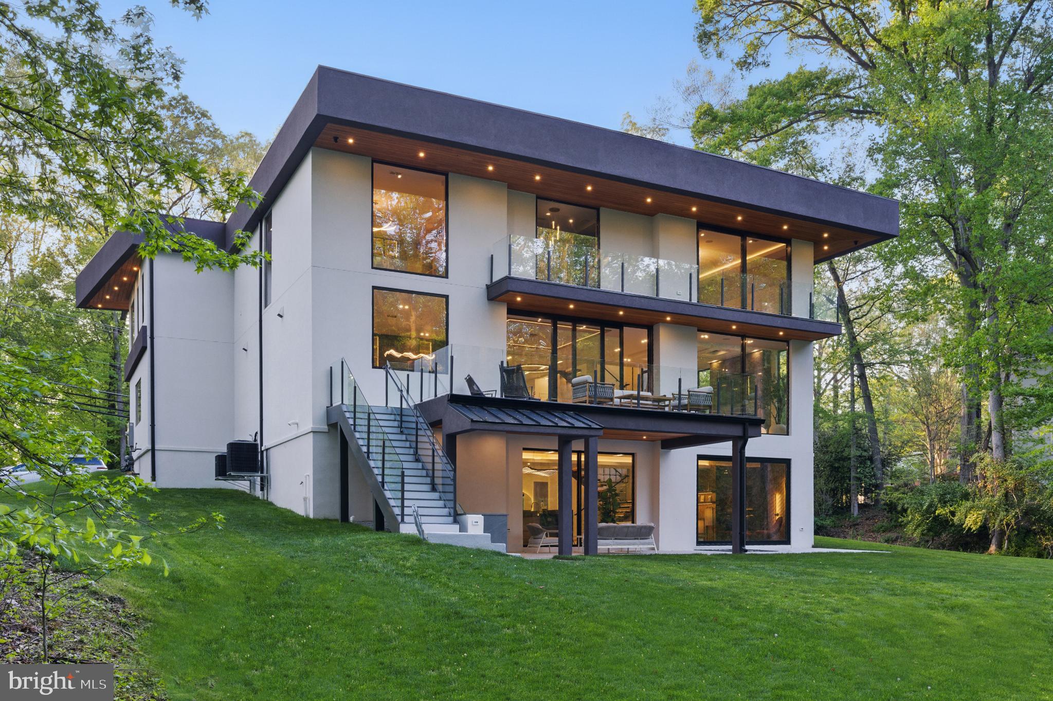 PINE RIDGE - Residential