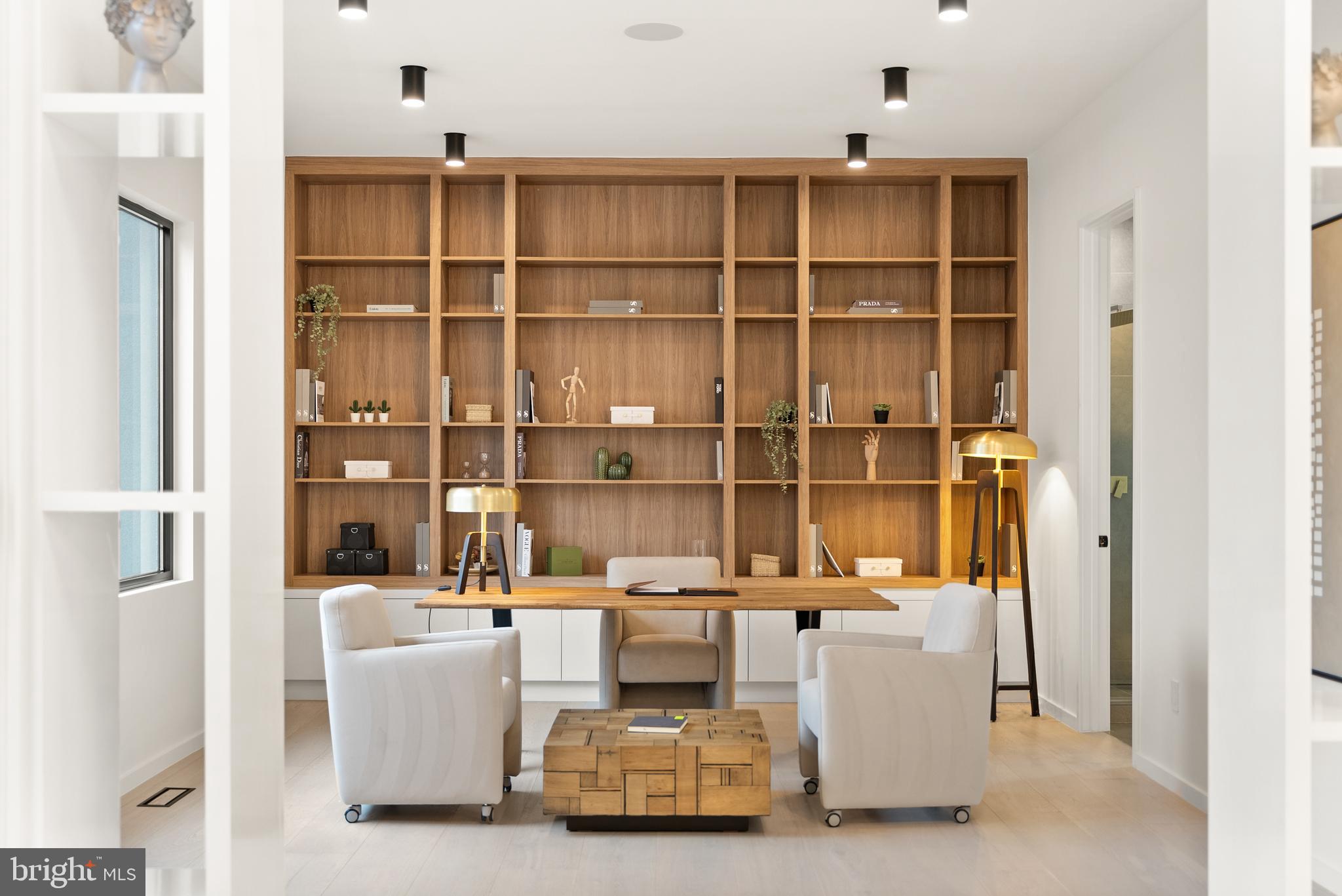 PINE RIDGE - Residential