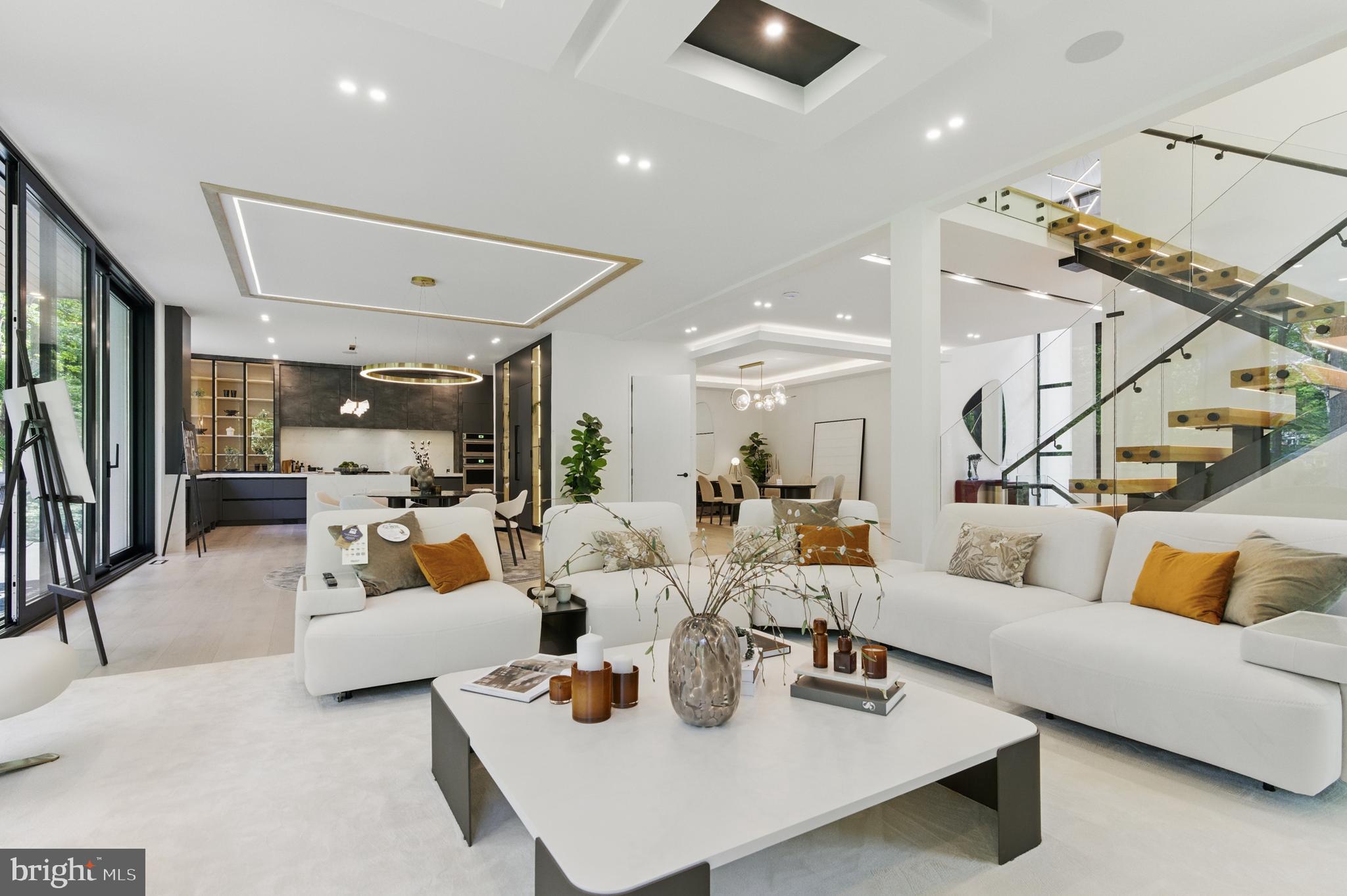 PINE RIDGE - Residential