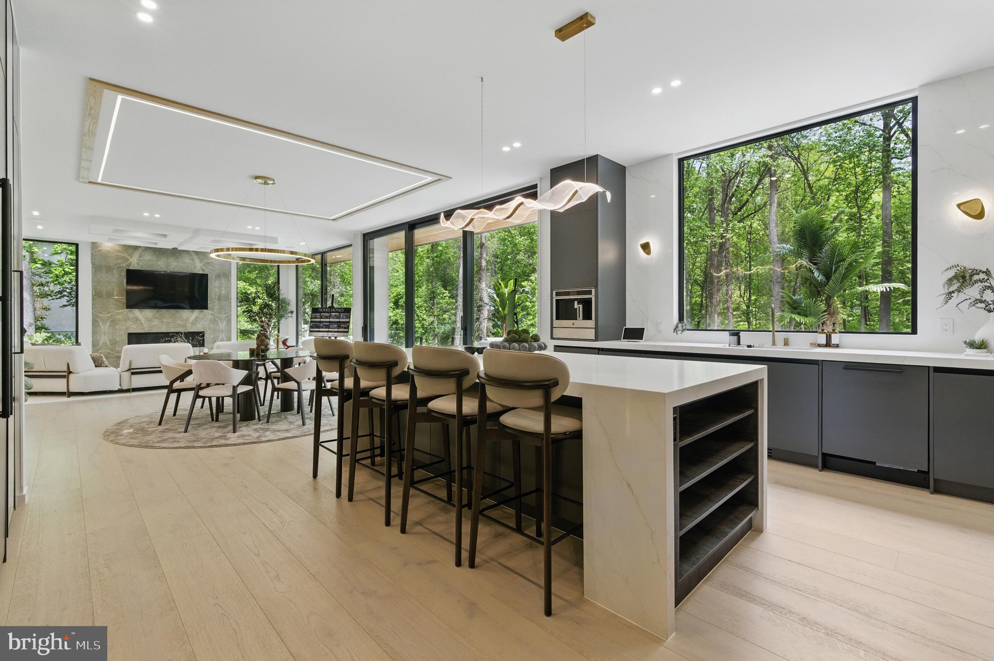 PINE RIDGE - Residential