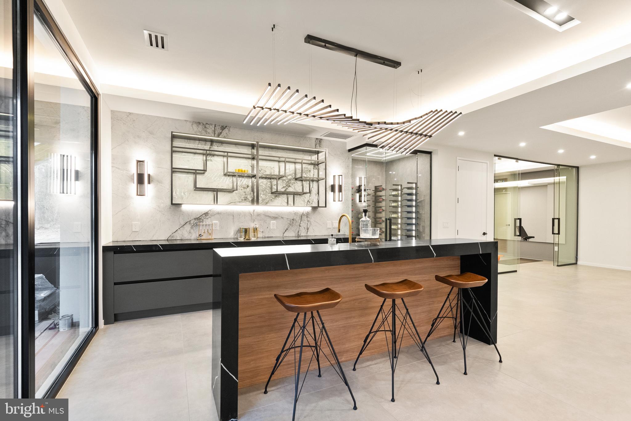 PINE RIDGE - Residential