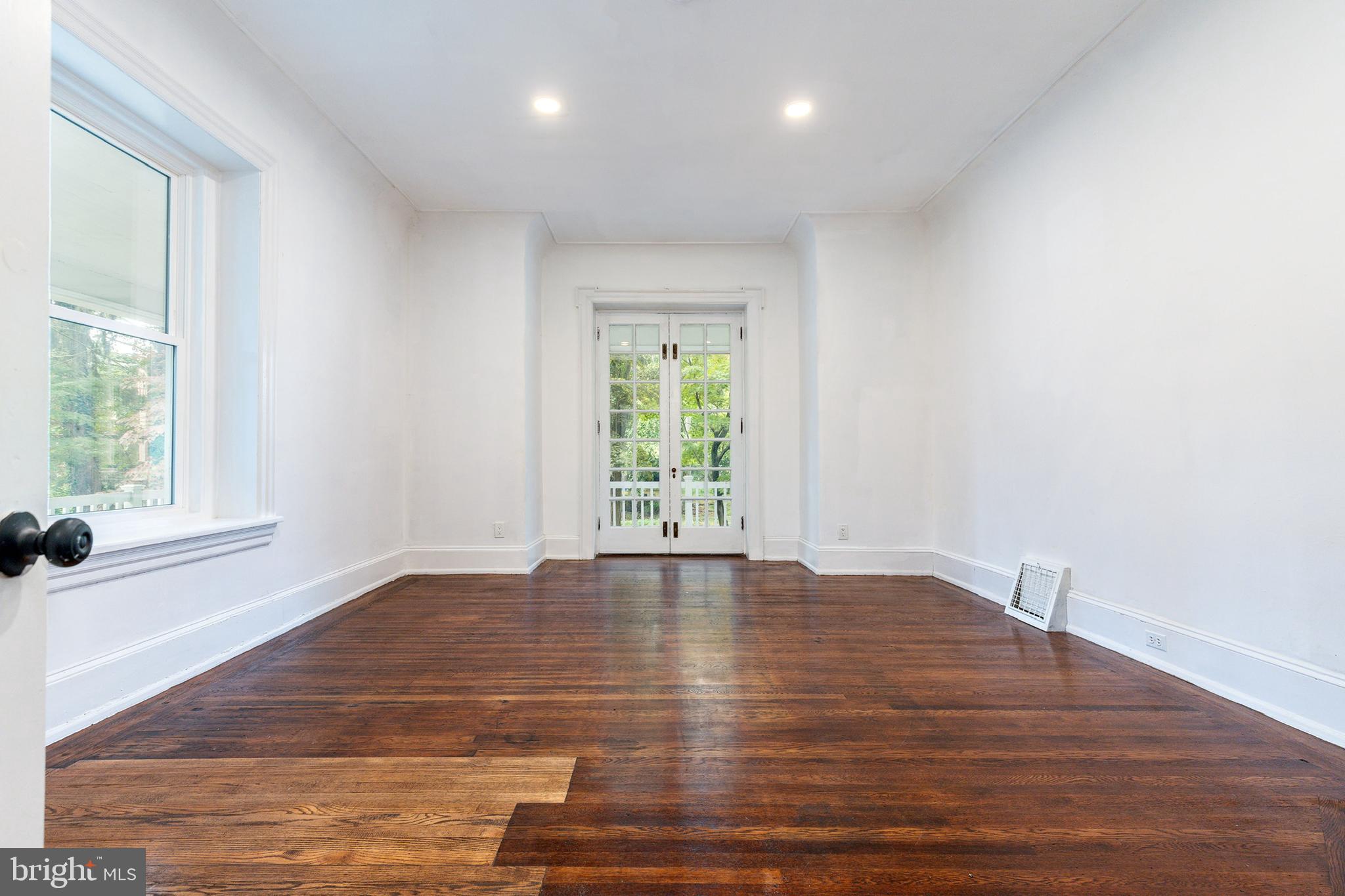 MT AIRY (WEST) - Residential