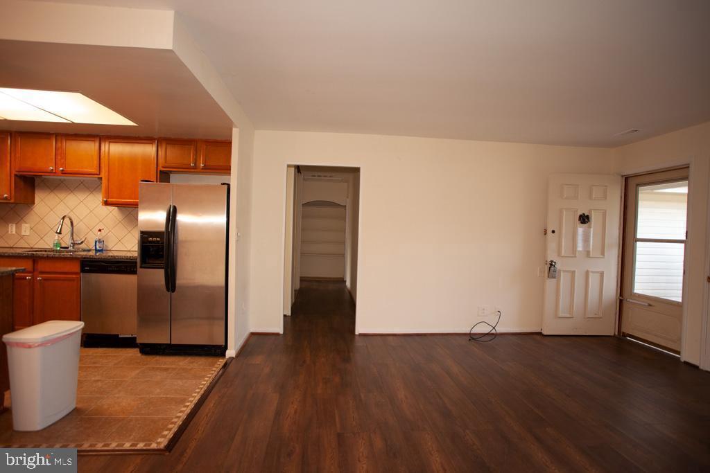 AQUARIUS AT BEL PRE - Residential Lease