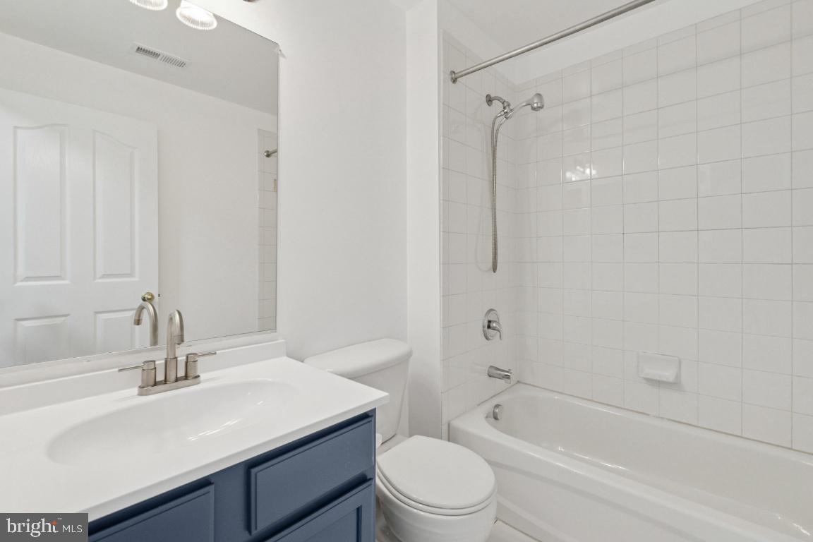 CATONSVILLE MEWS - Residential Lease