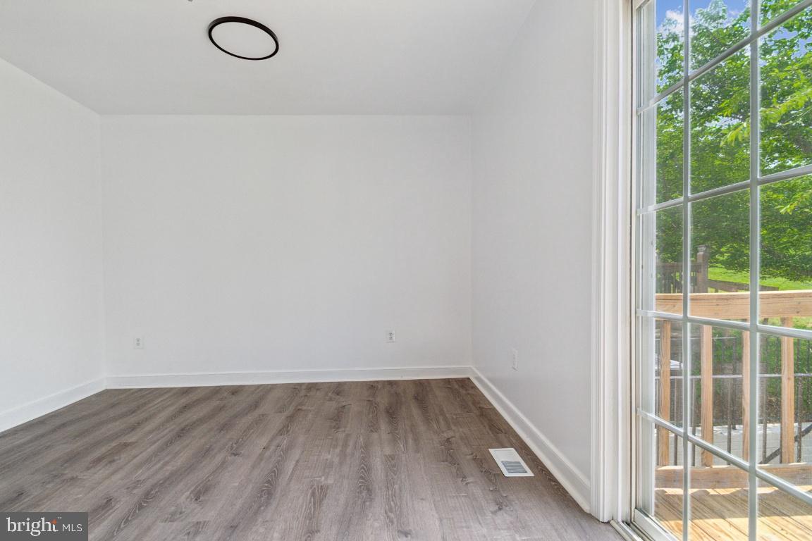 CATONSVILLE MEWS - Residential Lease