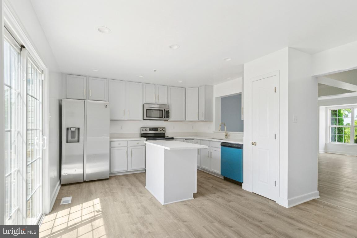 CATONSVILLE MEWS - Residential Lease