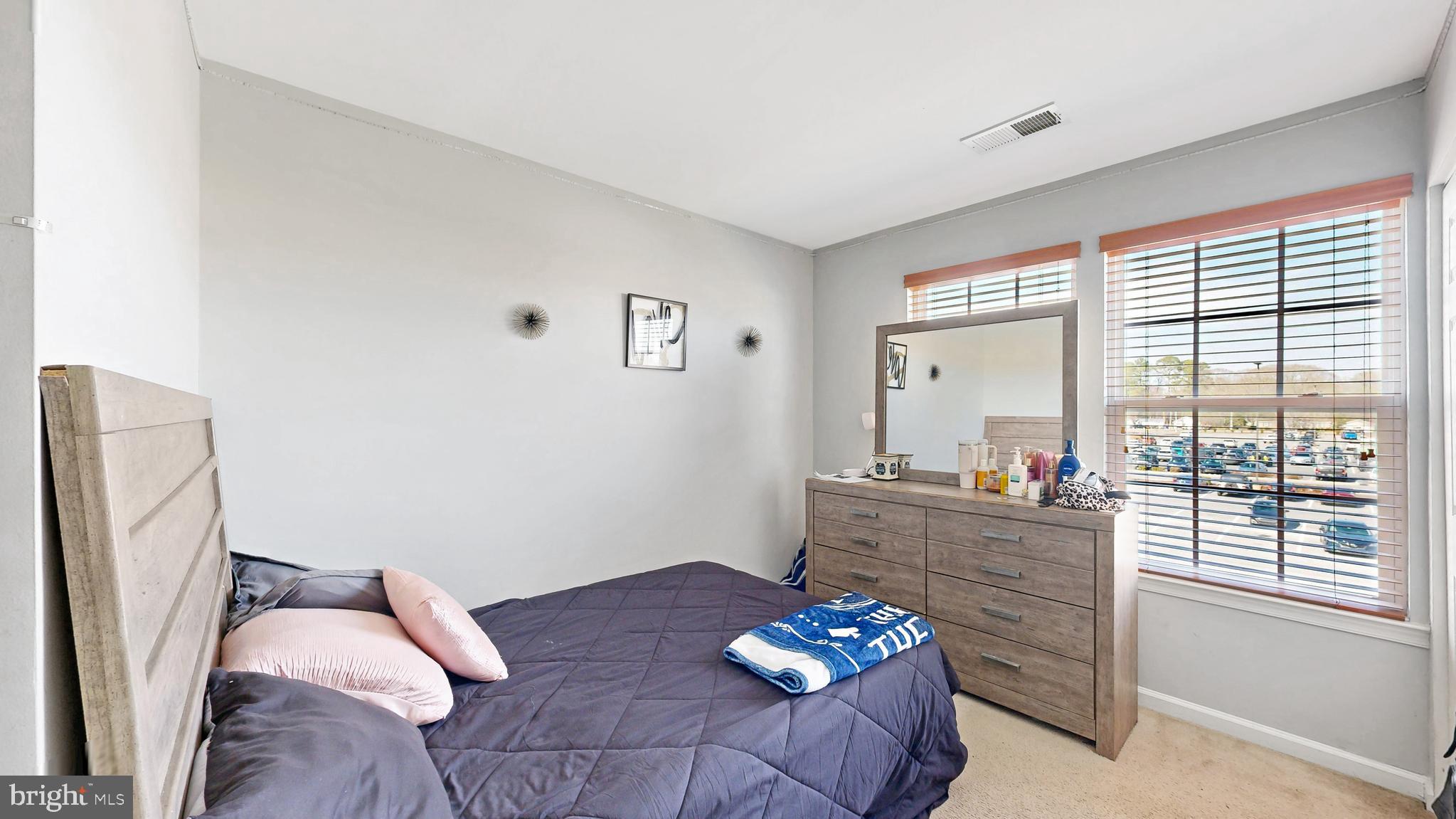 VICTORIAS LANDING - Residential