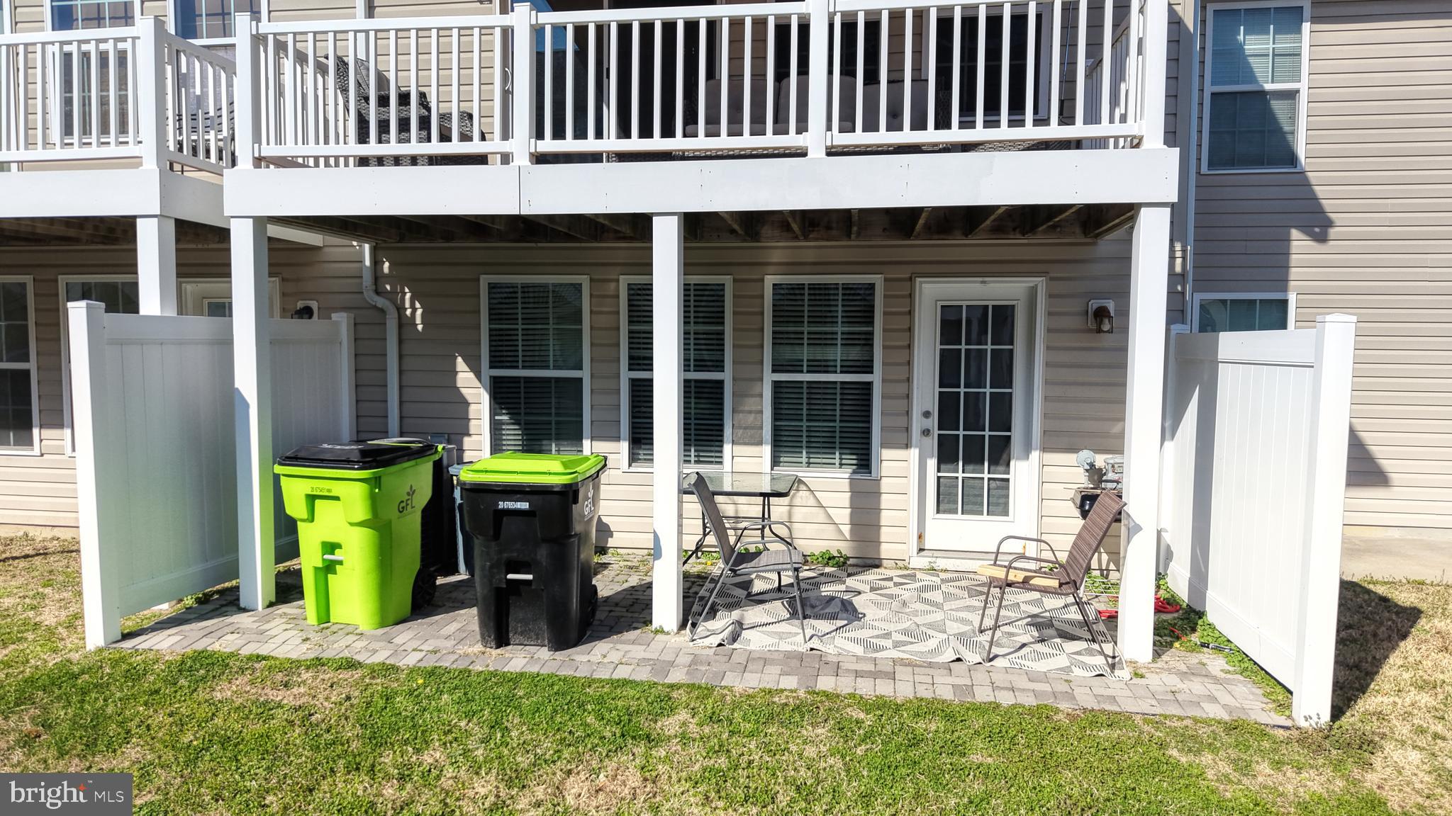 VICTORIAS LANDING - Residential