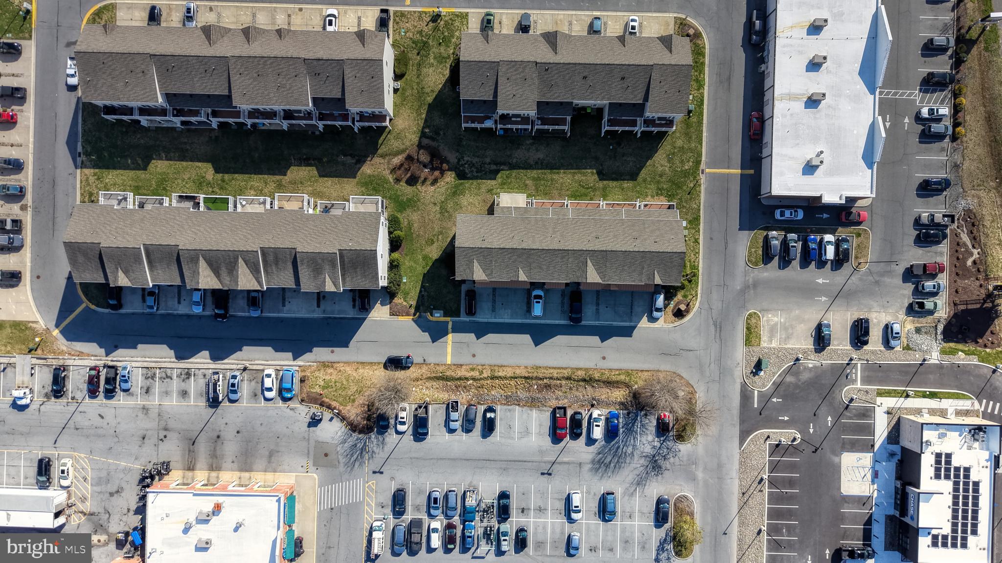 VICTORIAS LANDING - Residential