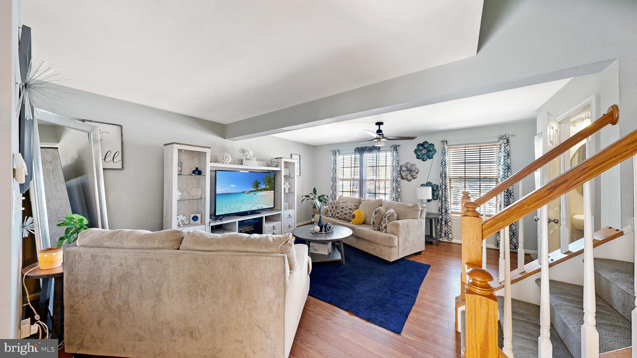 VICTORIAS LANDING - Residential