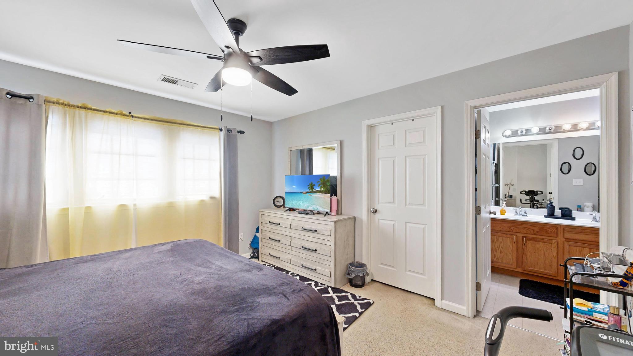 VICTORIAS LANDING - Residential