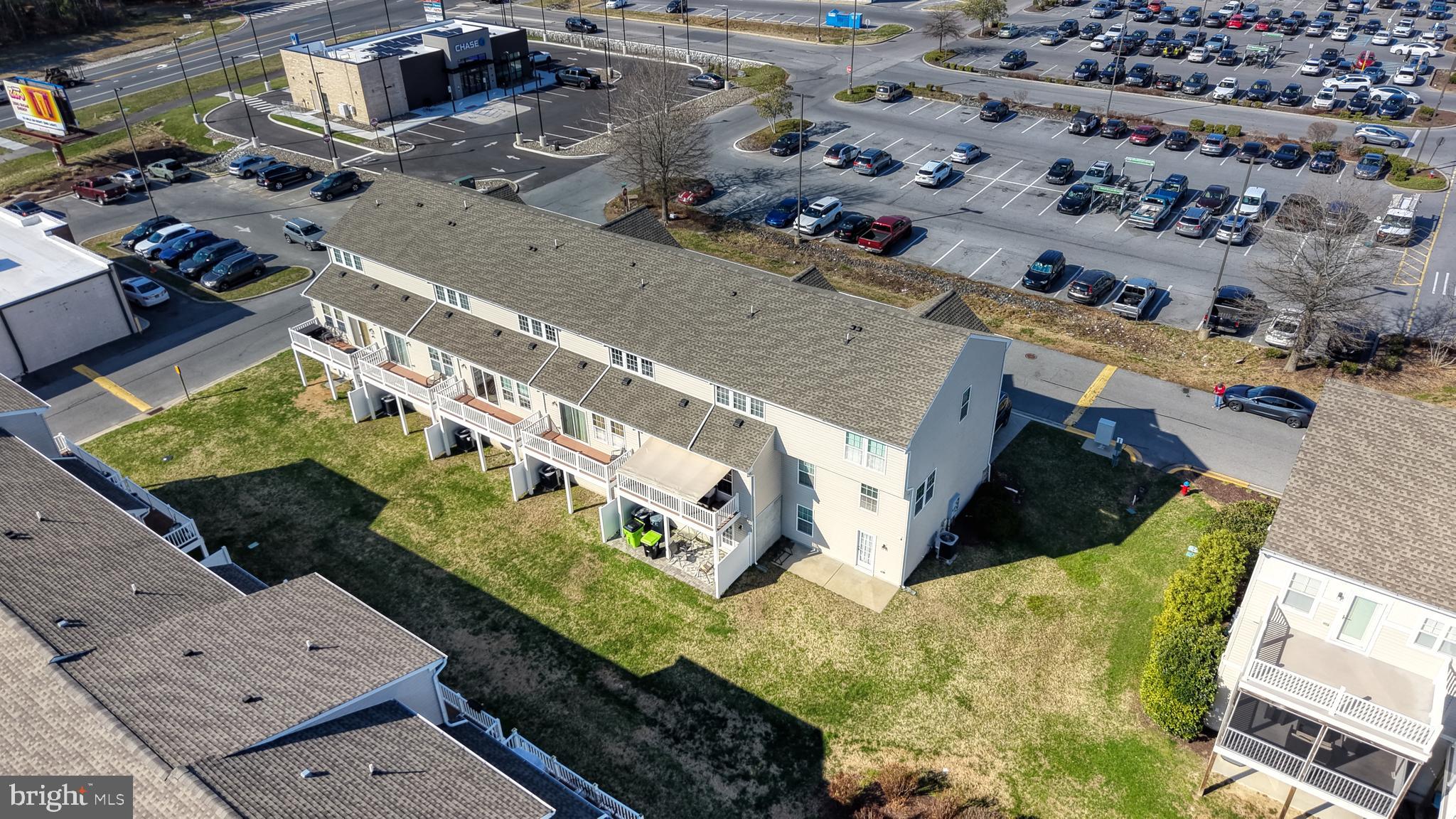 VICTORIAS LANDING - Residential