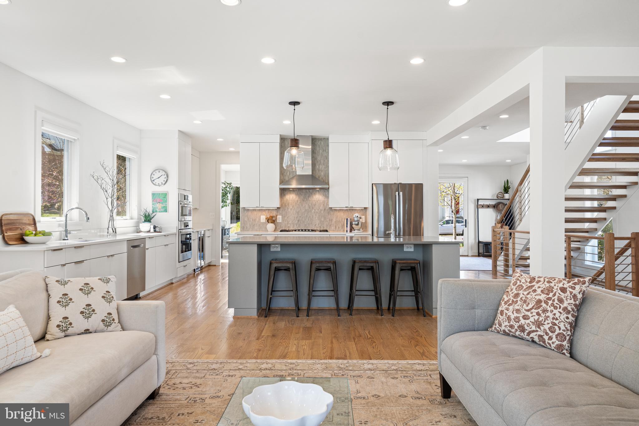 BERKSHIRE OAKWOOD - Residential