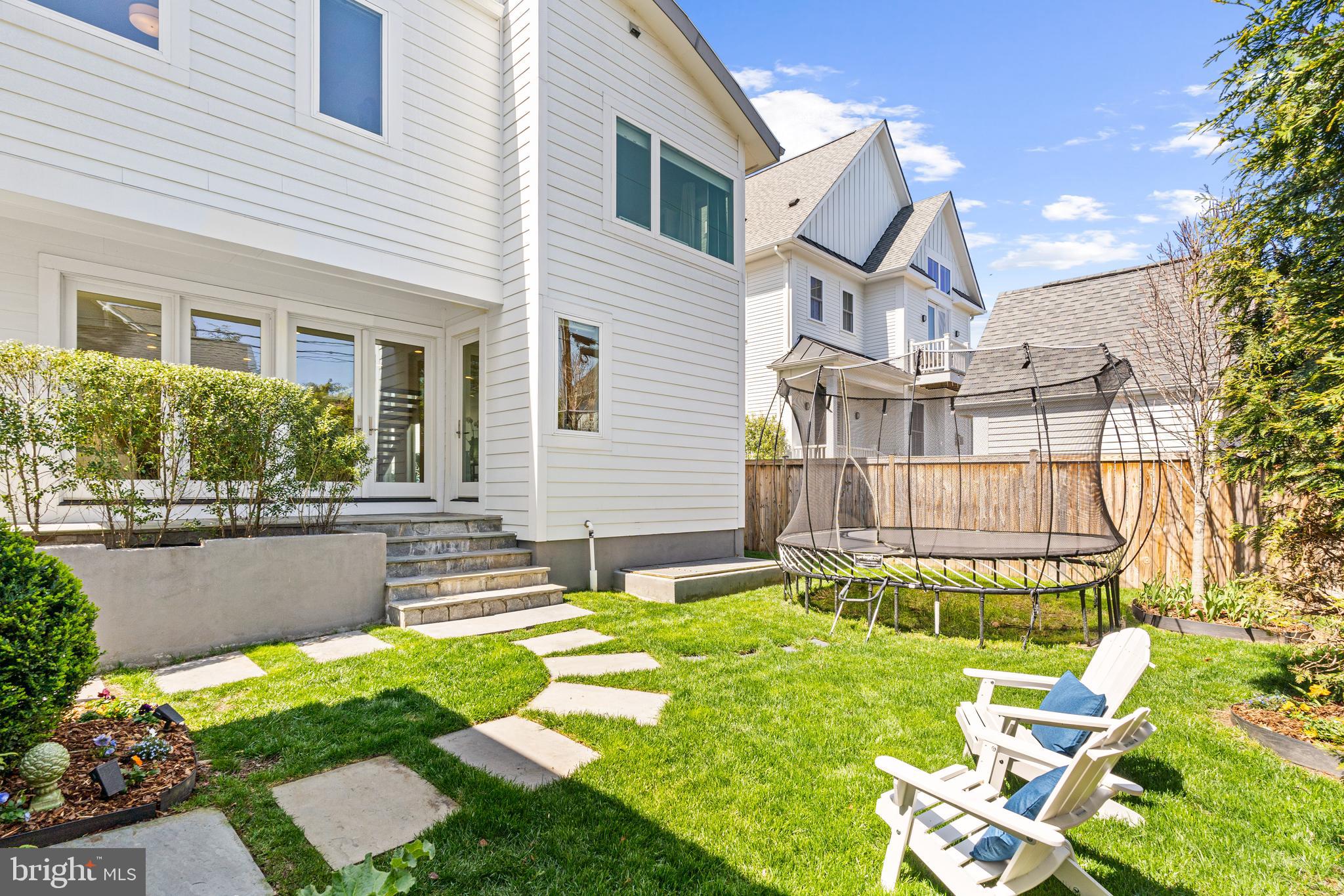 BERKSHIRE OAKWOOD - Residential