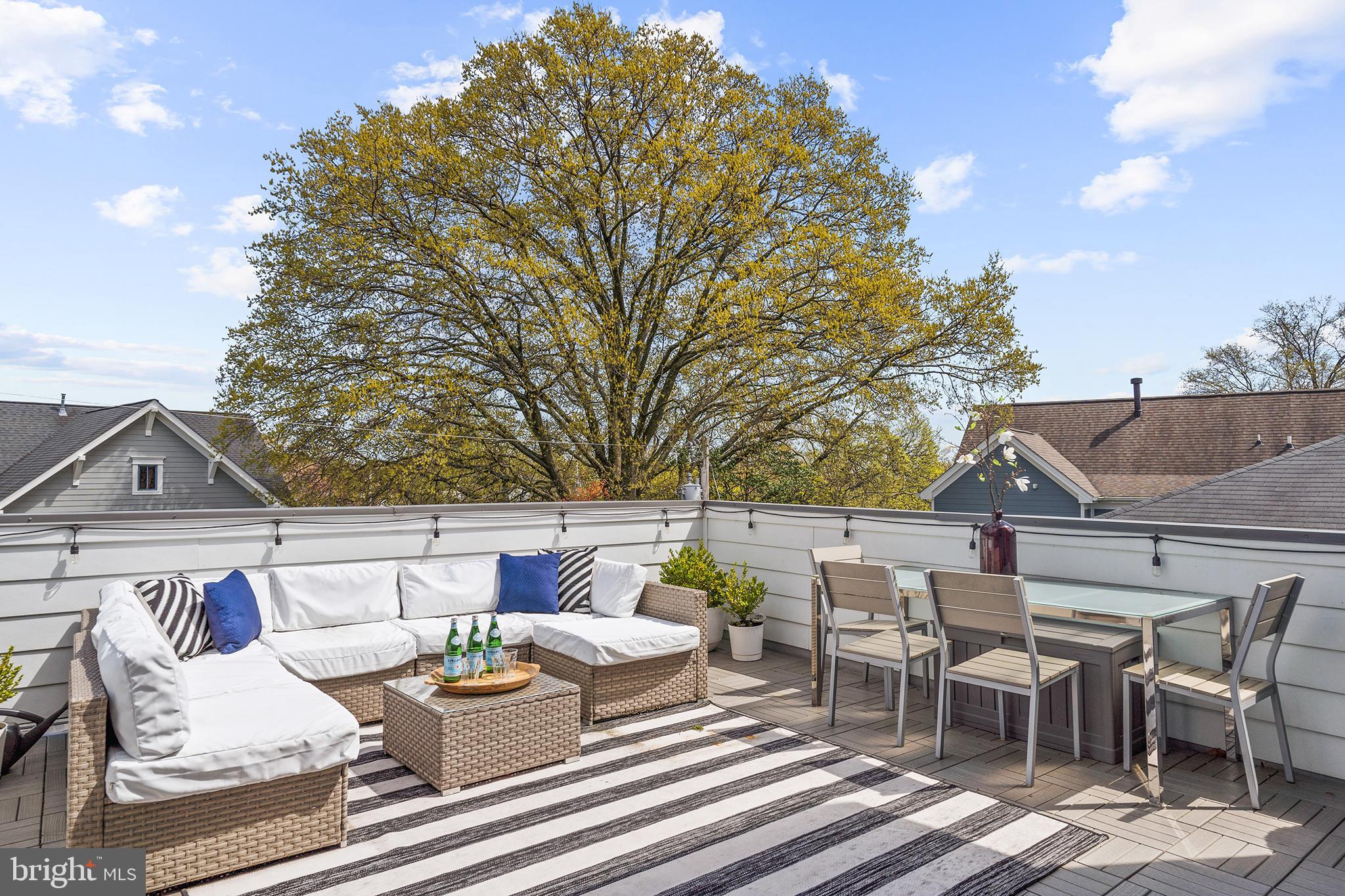 BERKSHIRE OAKWOOD - Residential