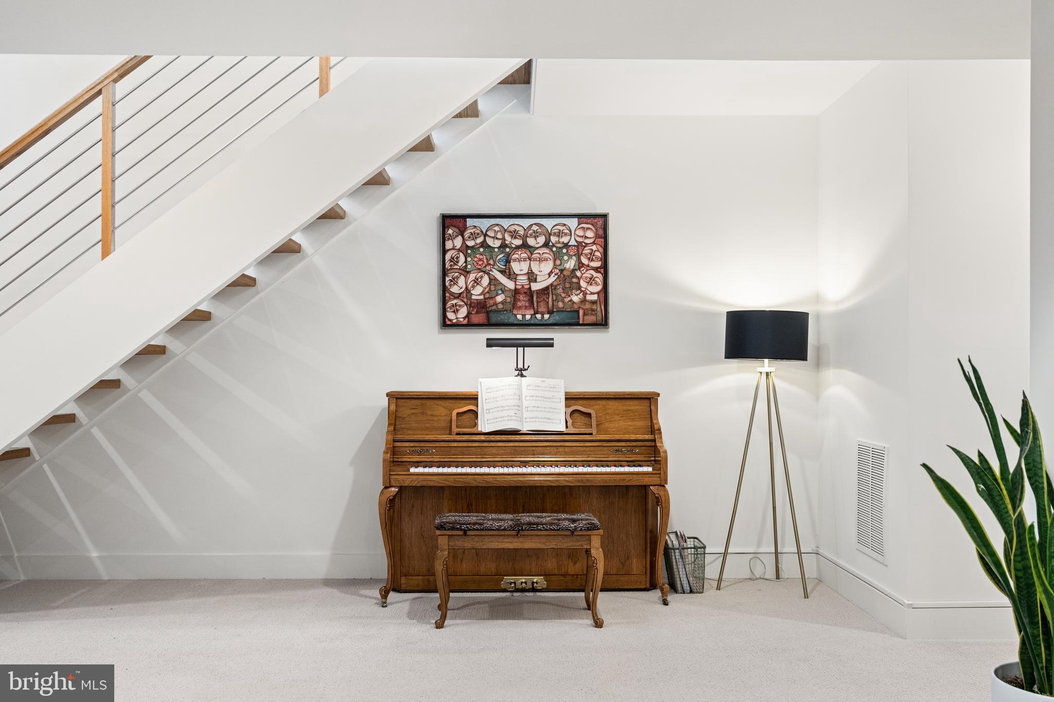 BERKSHIRE OAKWOOD - Residential