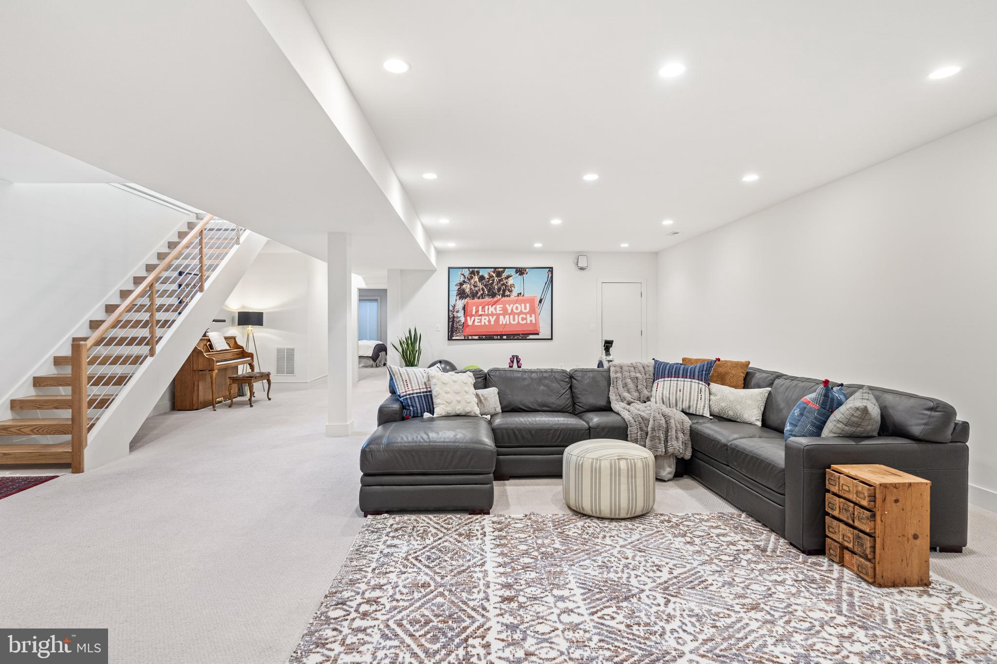 BERKSHIRE OAKWOOD - Residential