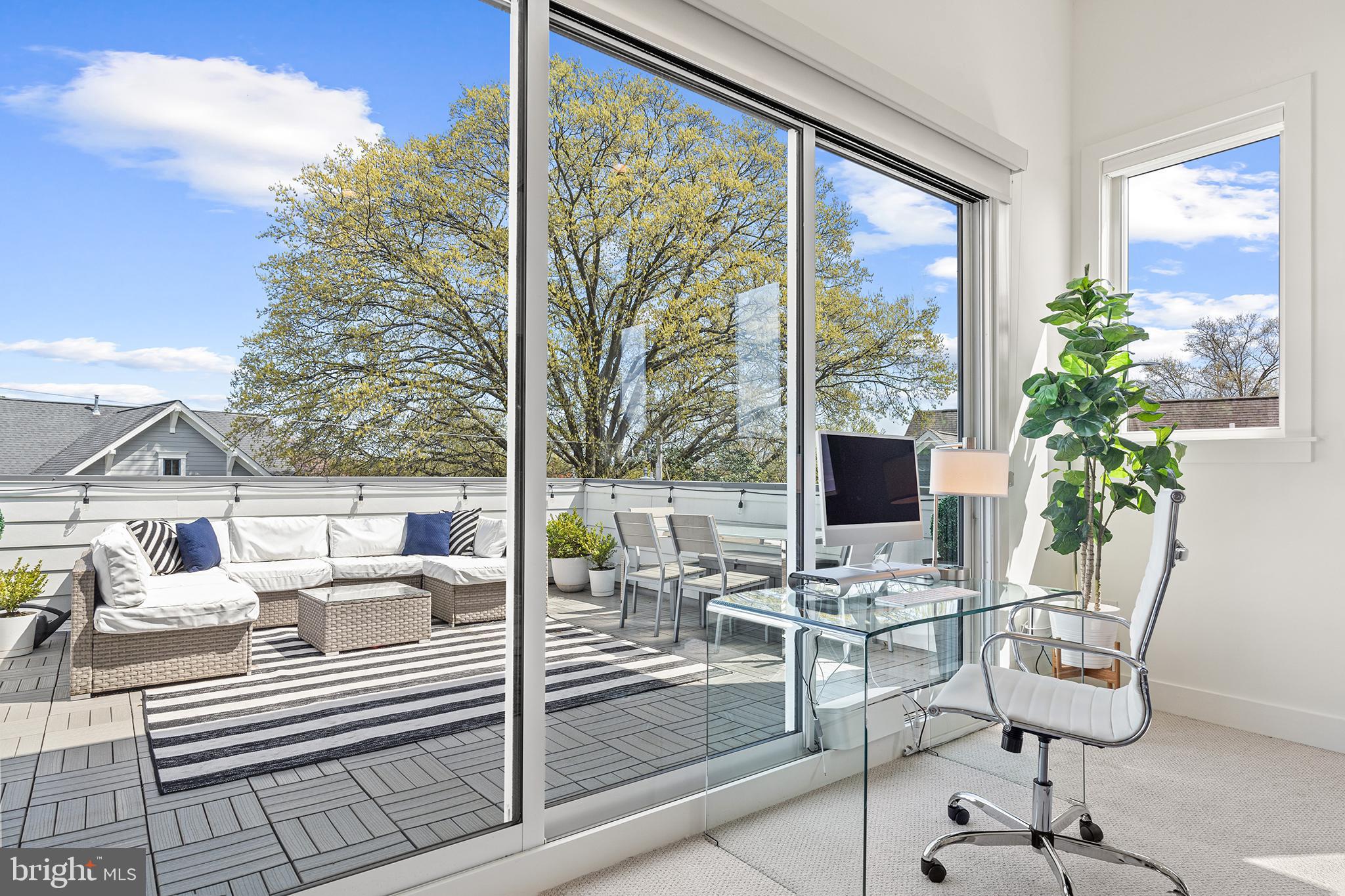 BERKSHIRE OAKWOOD - Residential