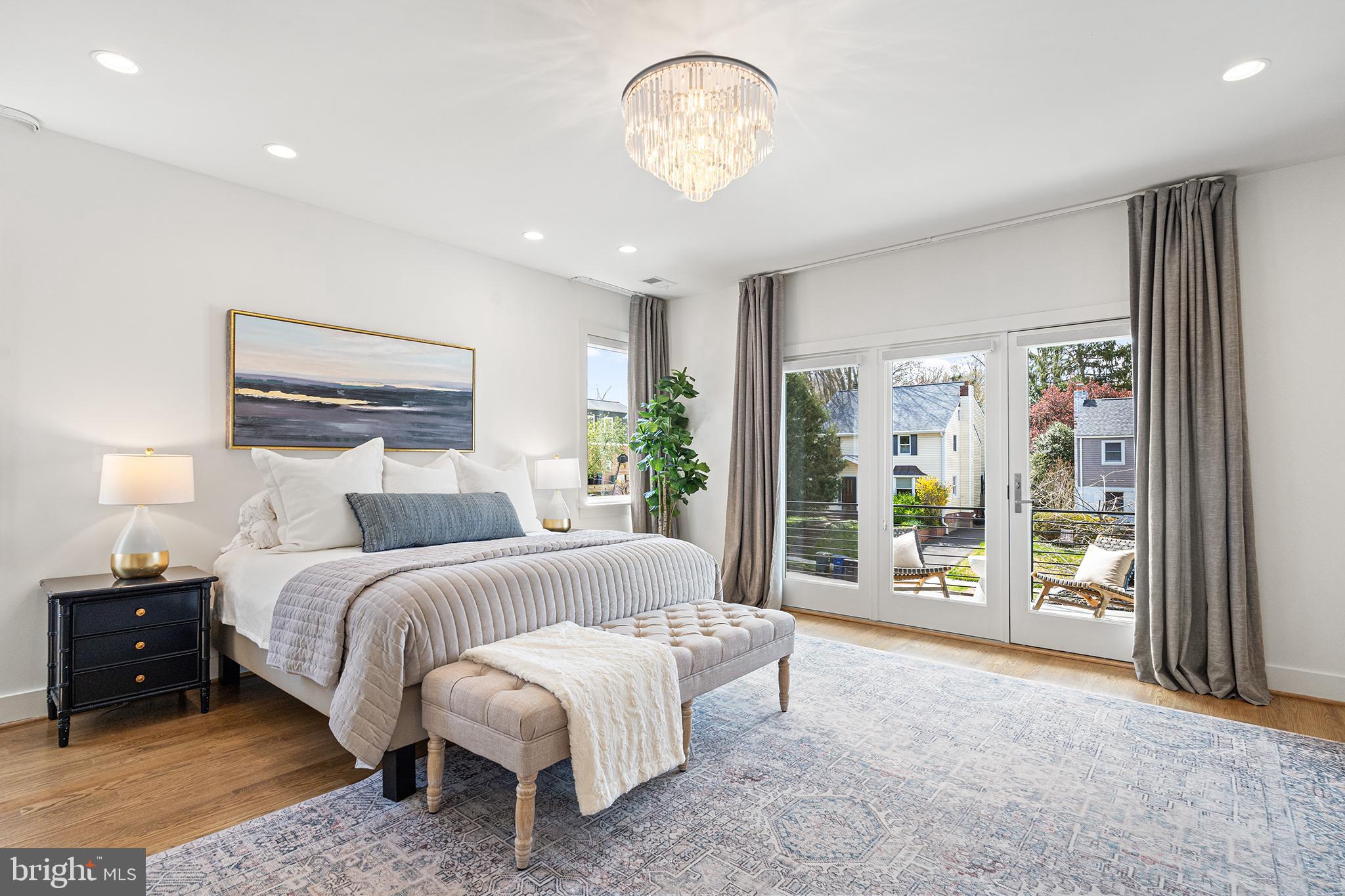 BERKSHIRE OAKWOOD - Residential