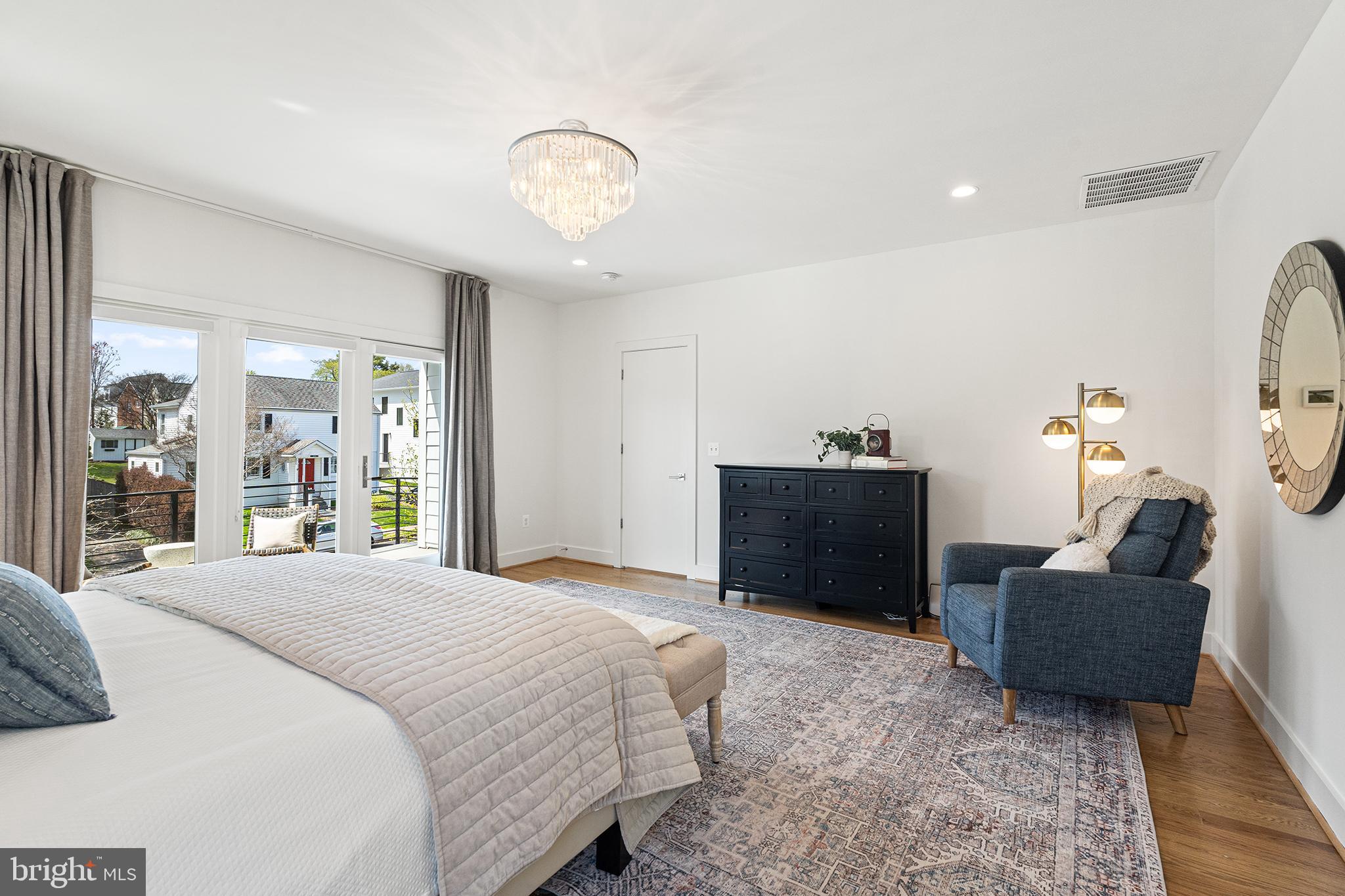 BERKSHIRE OAKWOOD - Residential