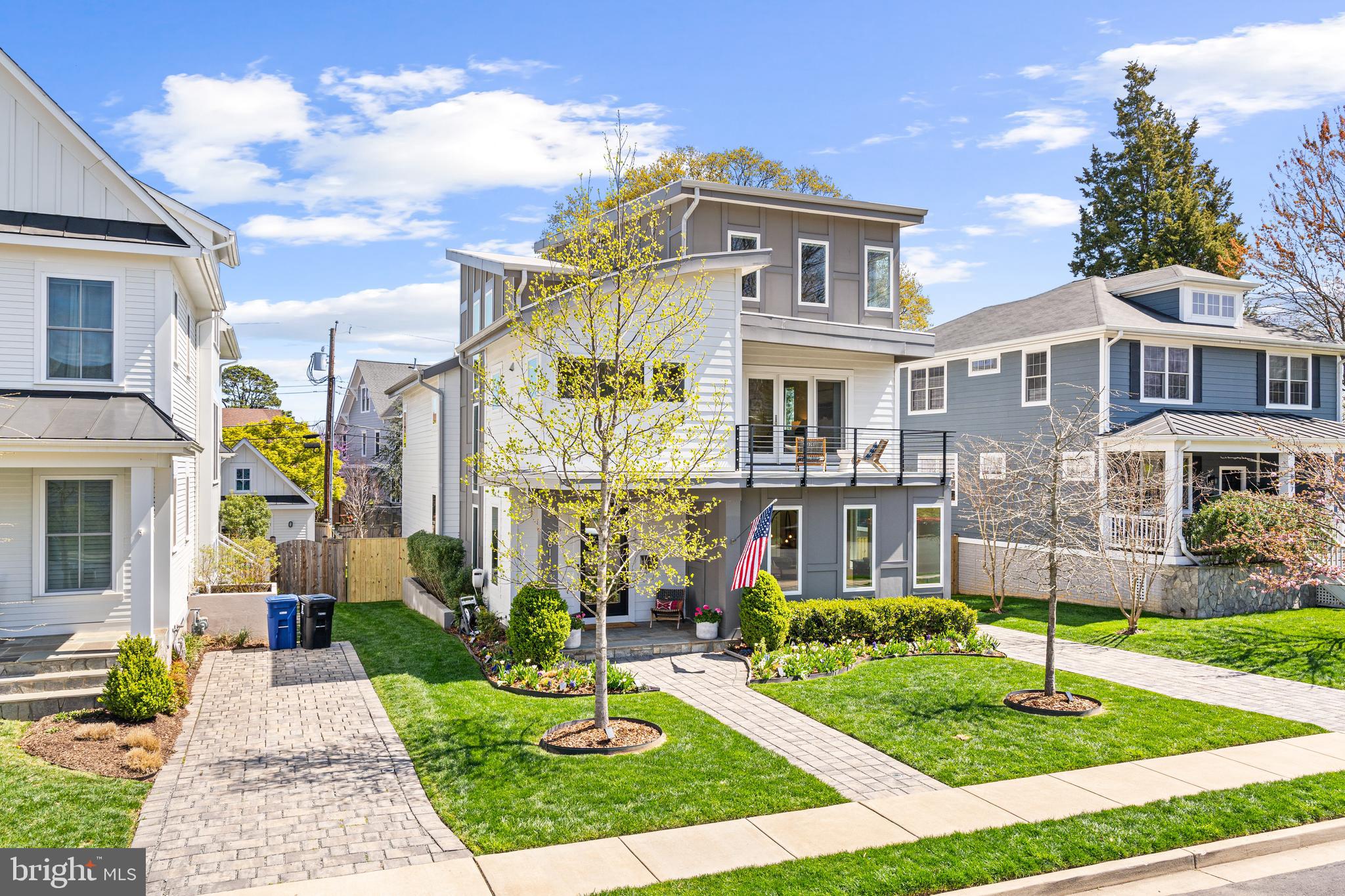 BERKSHIRE OAKWOOD - Residential