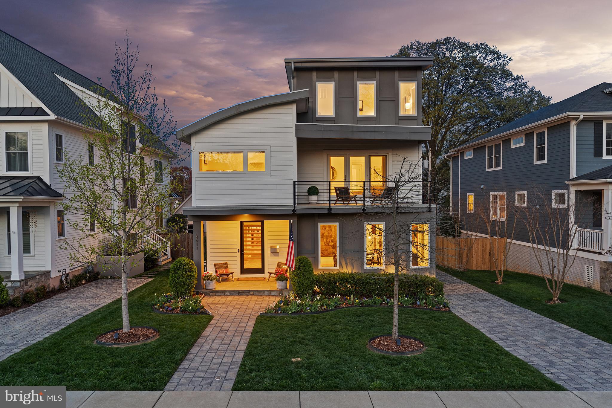 BERKSHIRE OAKWOOD - Residential