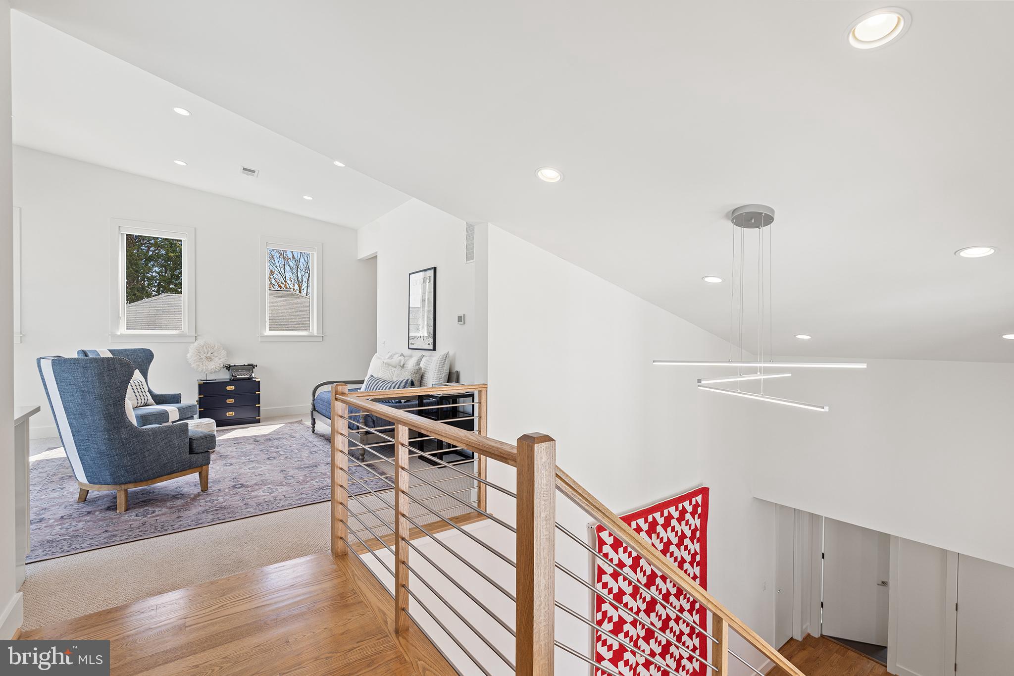 BERKSHIRE OAKWOOD - Residential