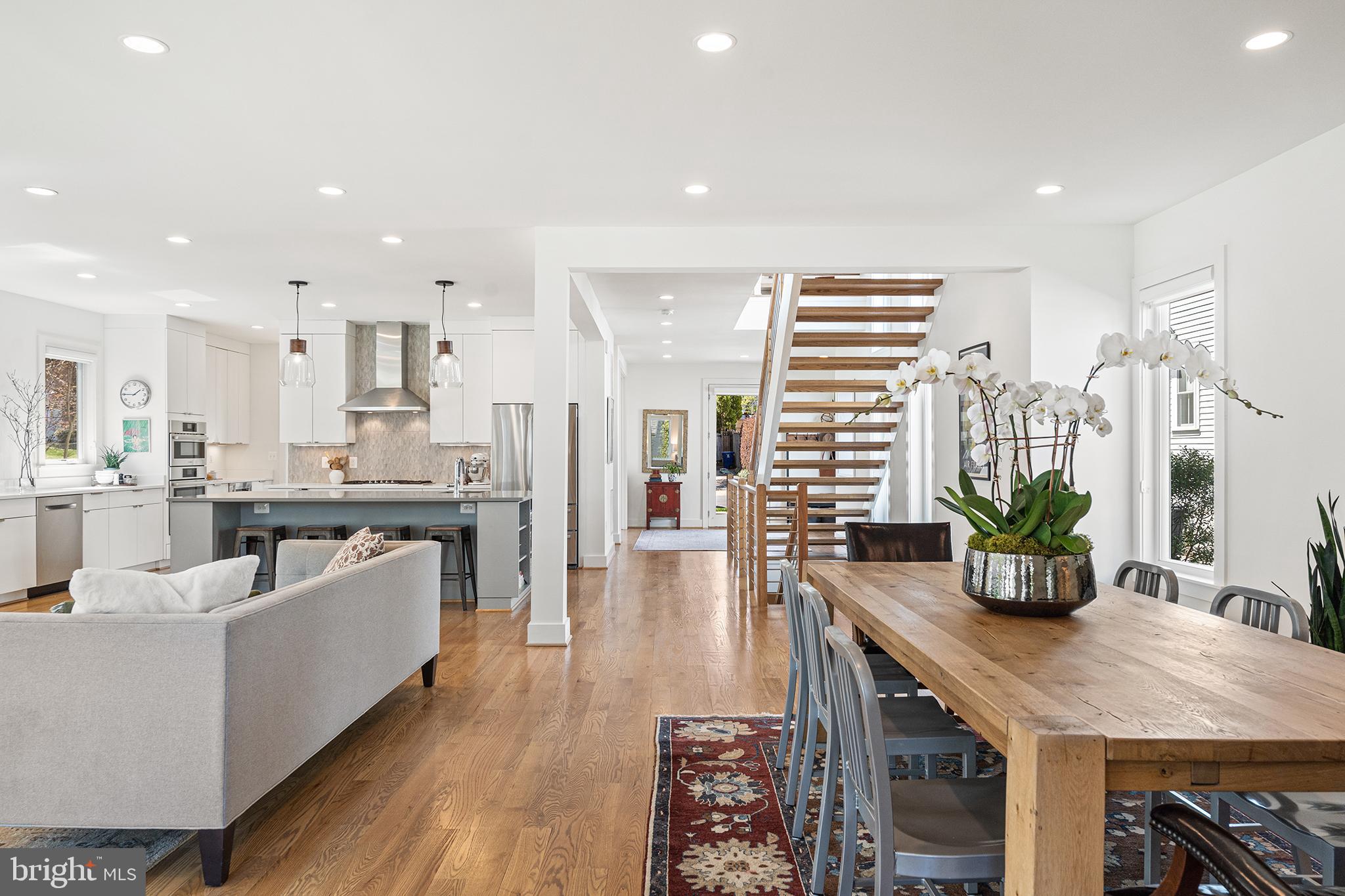 BERKSHIRE OAKWOOD - Residential