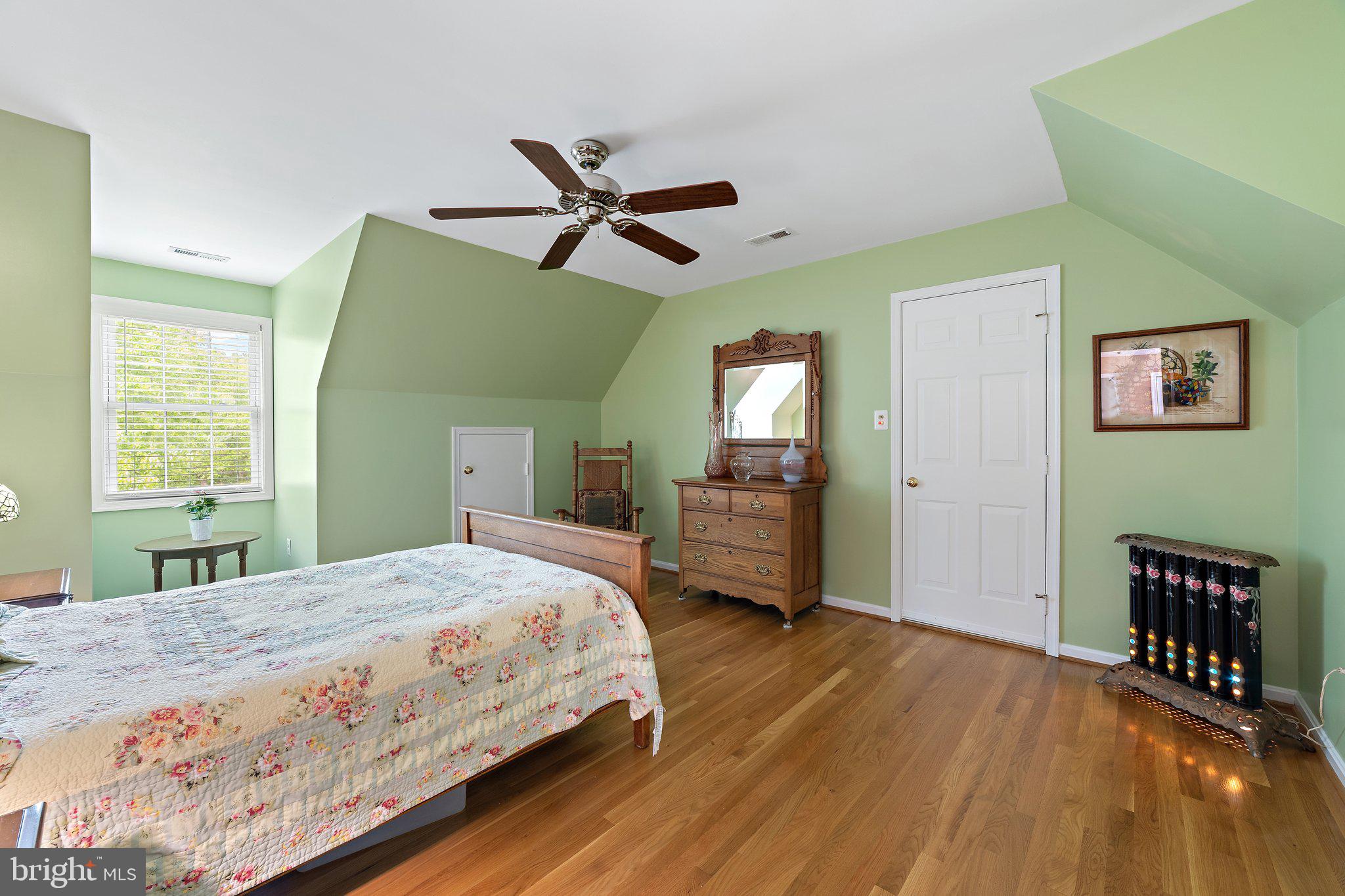 ERINBROOK - Residential