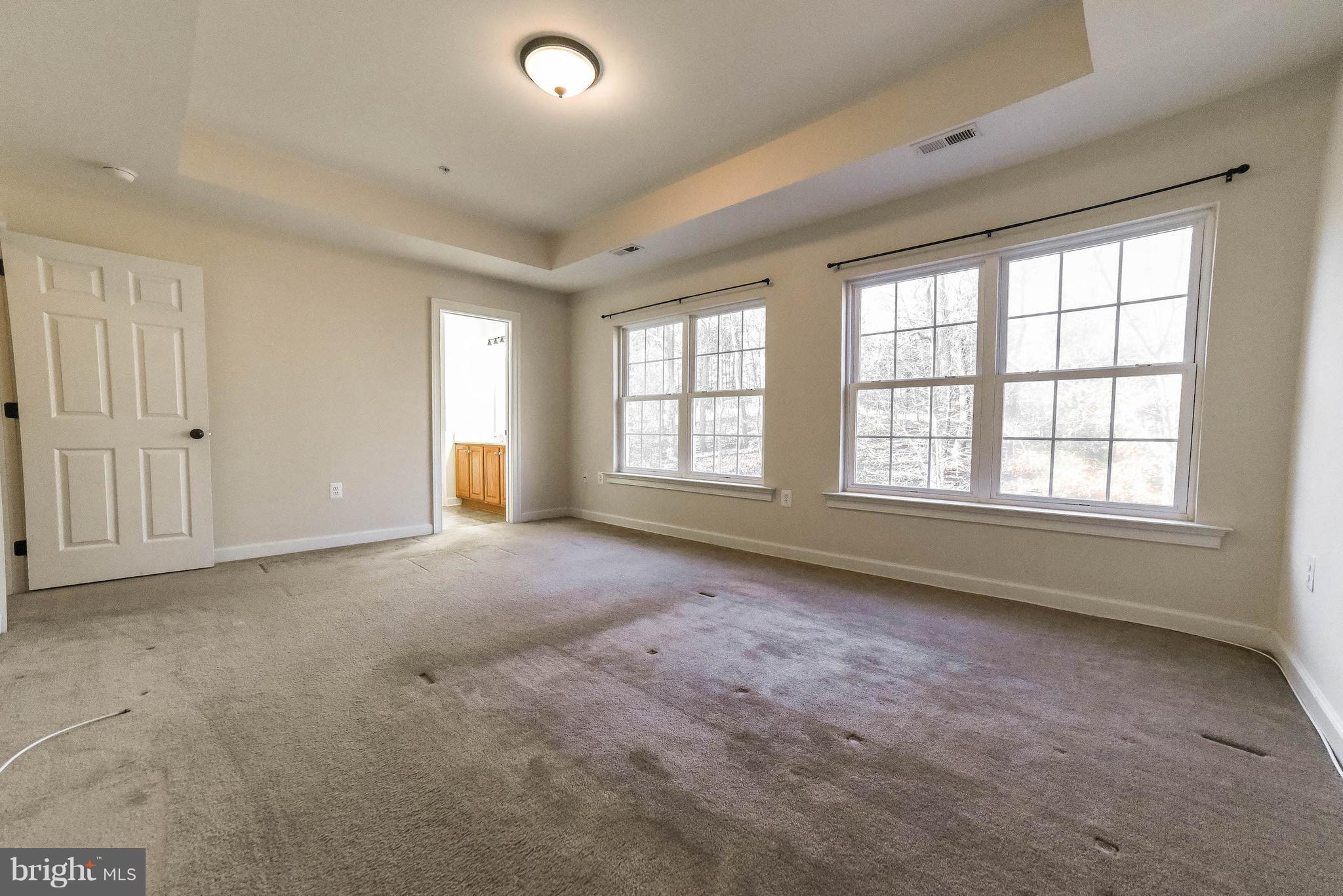 MATTINGLY AVE IND HEAD - Residential Lease