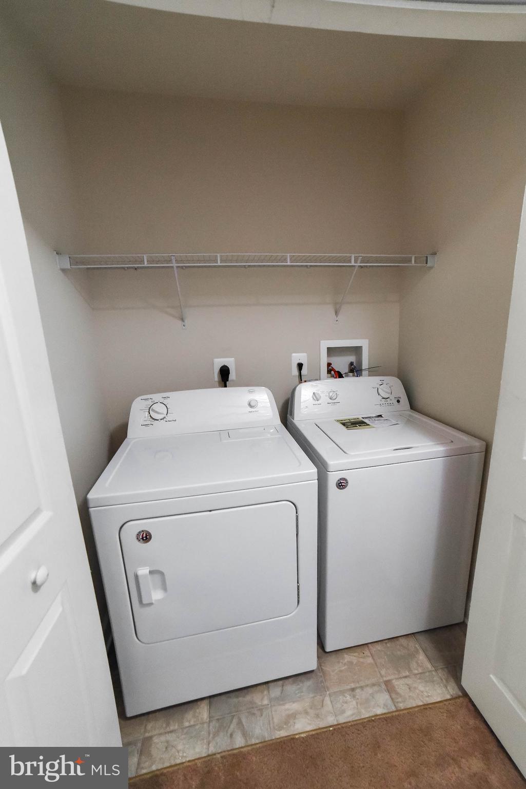 MATTINGLY AVE IND HEAD - Residential Lease