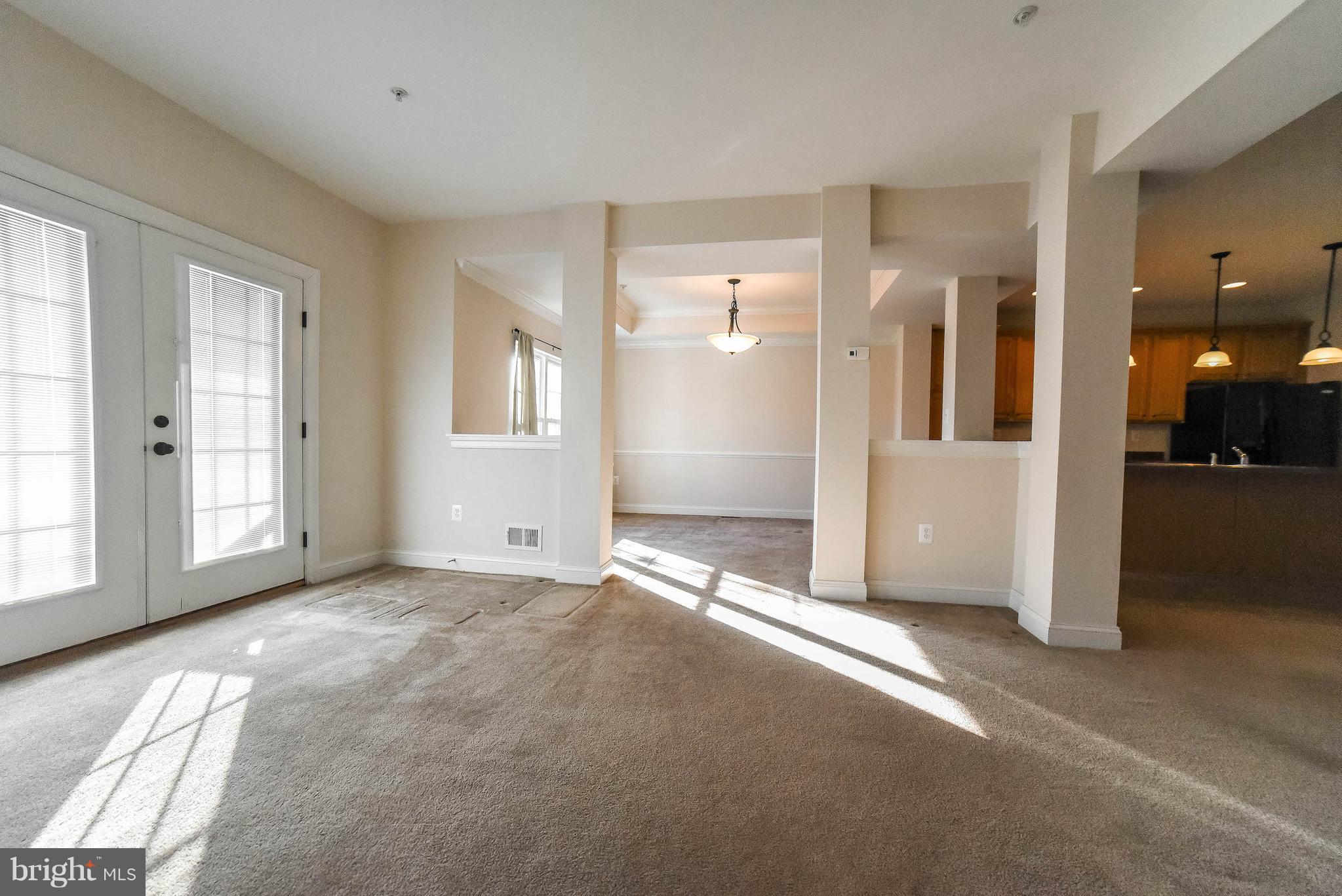 MATTINGLY AVE IND HEAD - Residential Lease