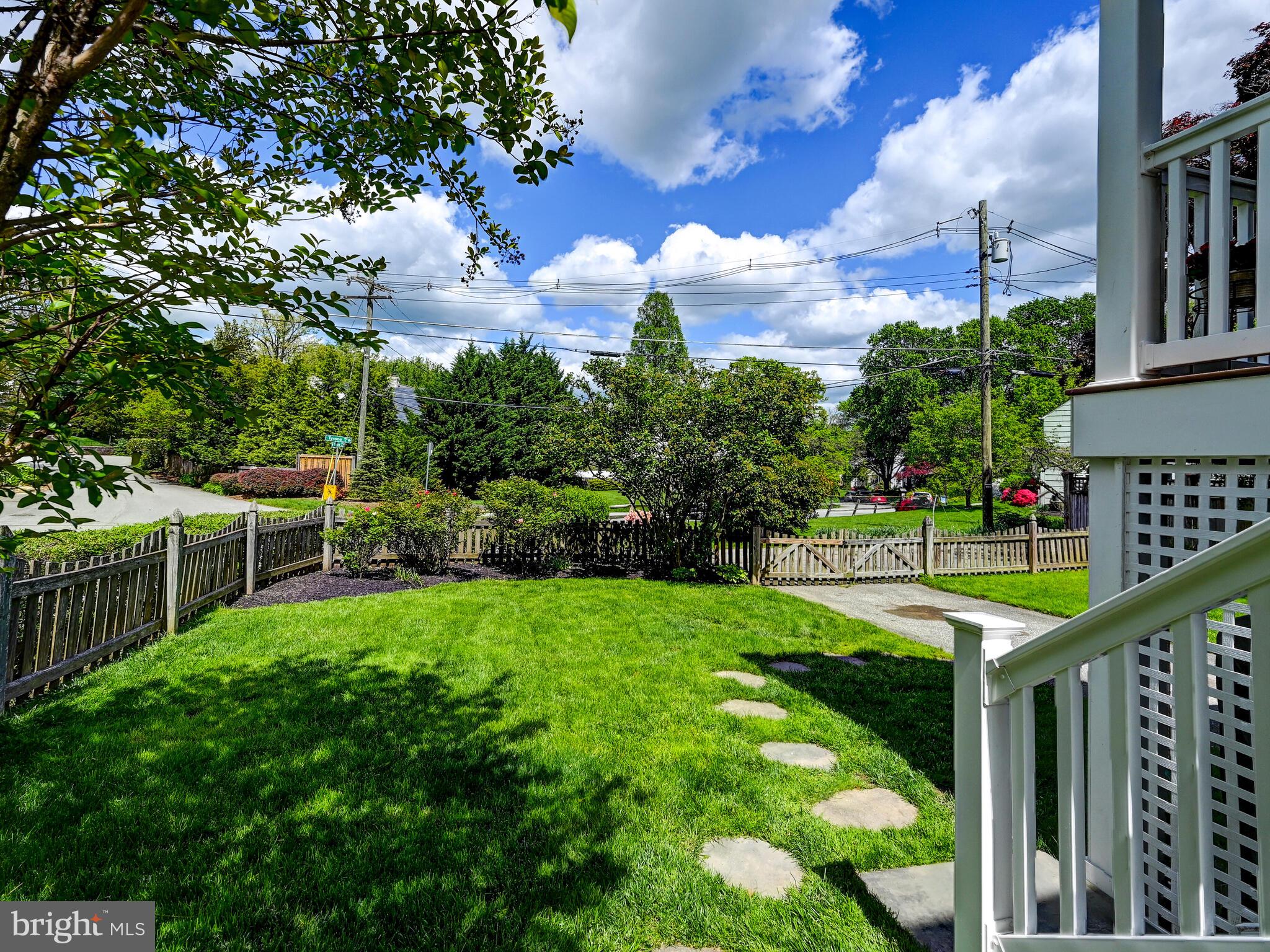 ARMAGH VILLAGE - Residential