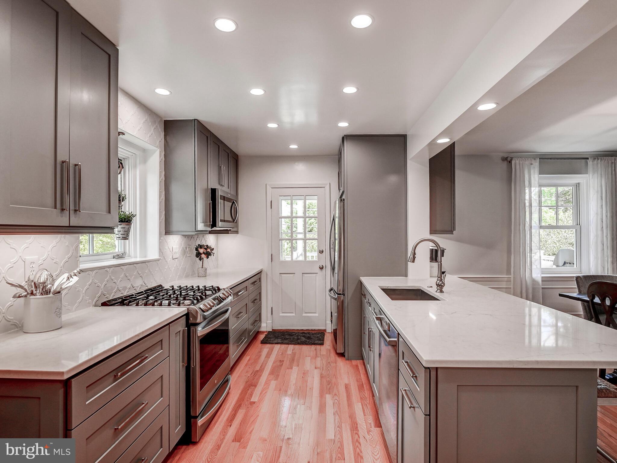 ARMAGH VILLAGE - Residential