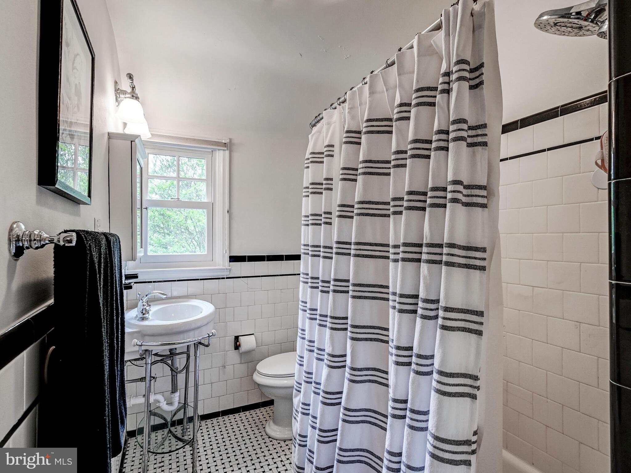 ARMAGH VILLAGE - Residential