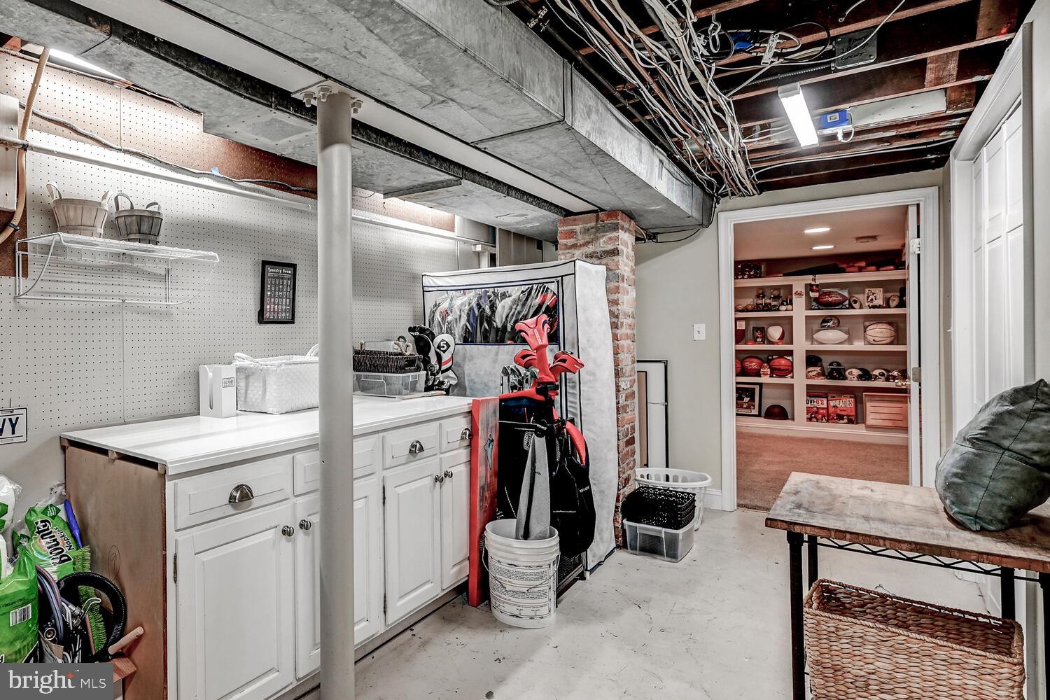 ARMAGH VILLAGE - Residential