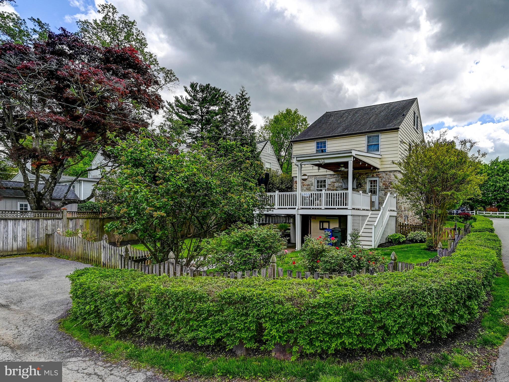 ARMAGH VILLAGE - Residential