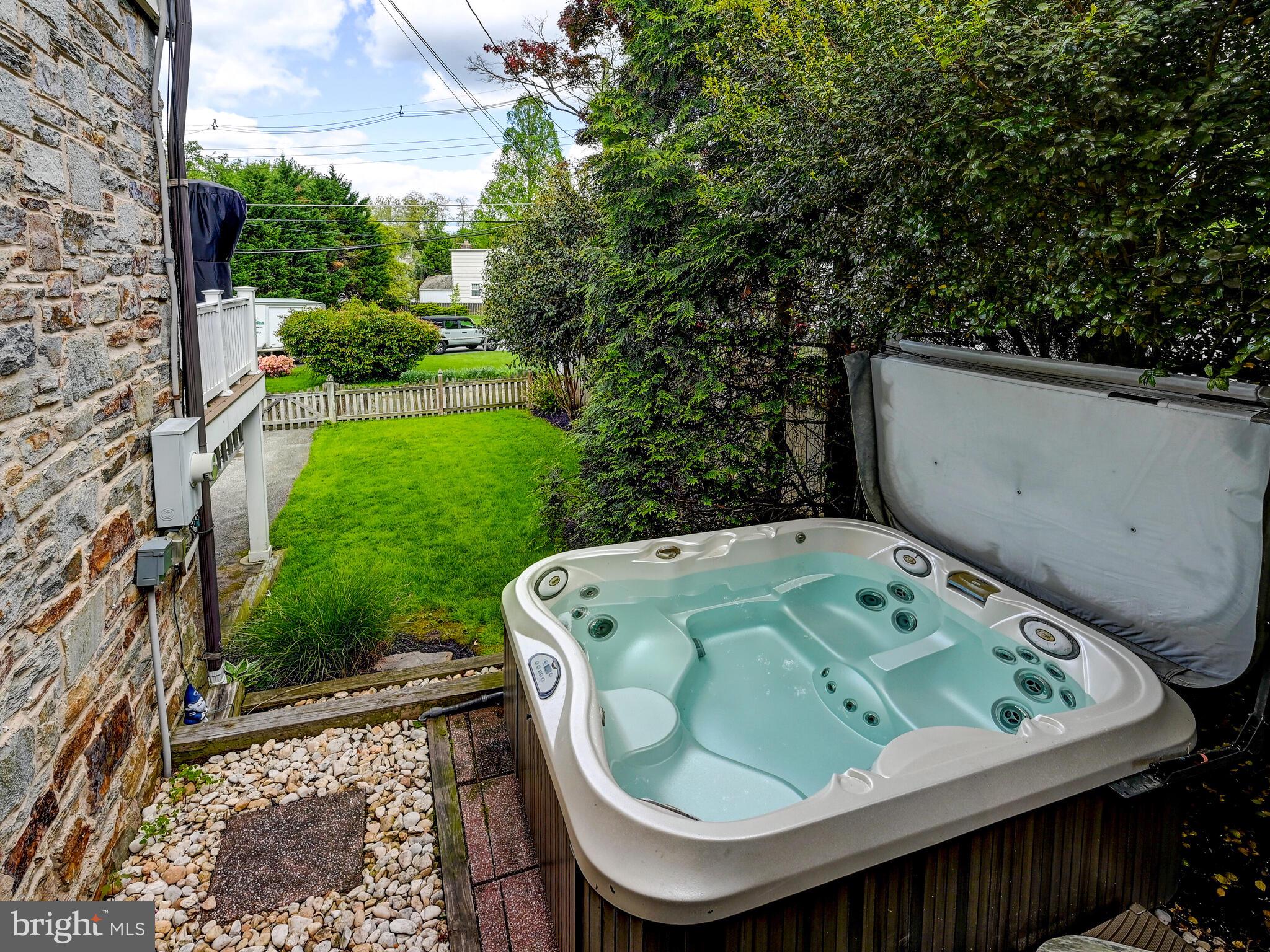 ARMAGH VILLAGE - Residential