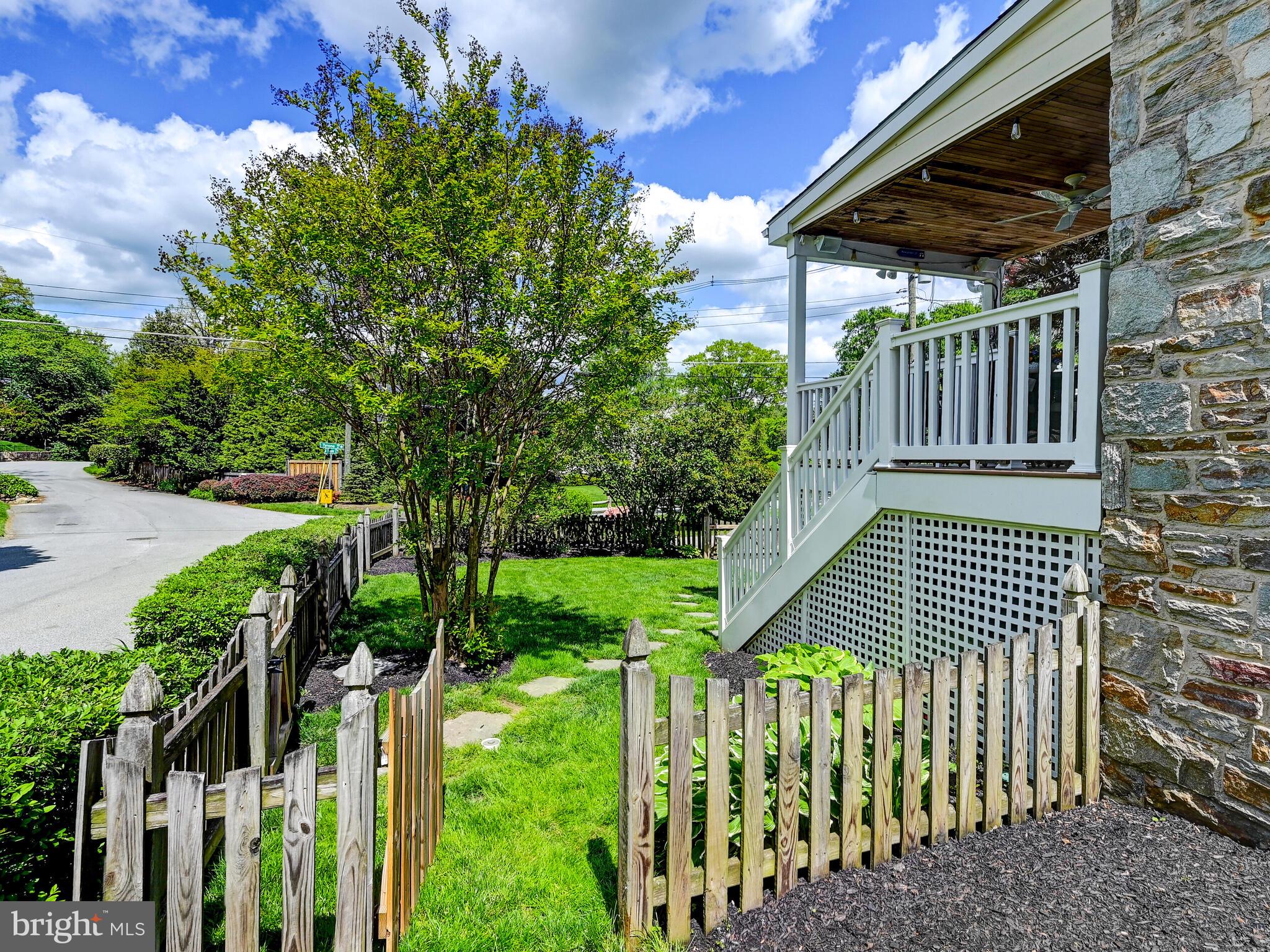 ARMAGH VILLAGE - Residential