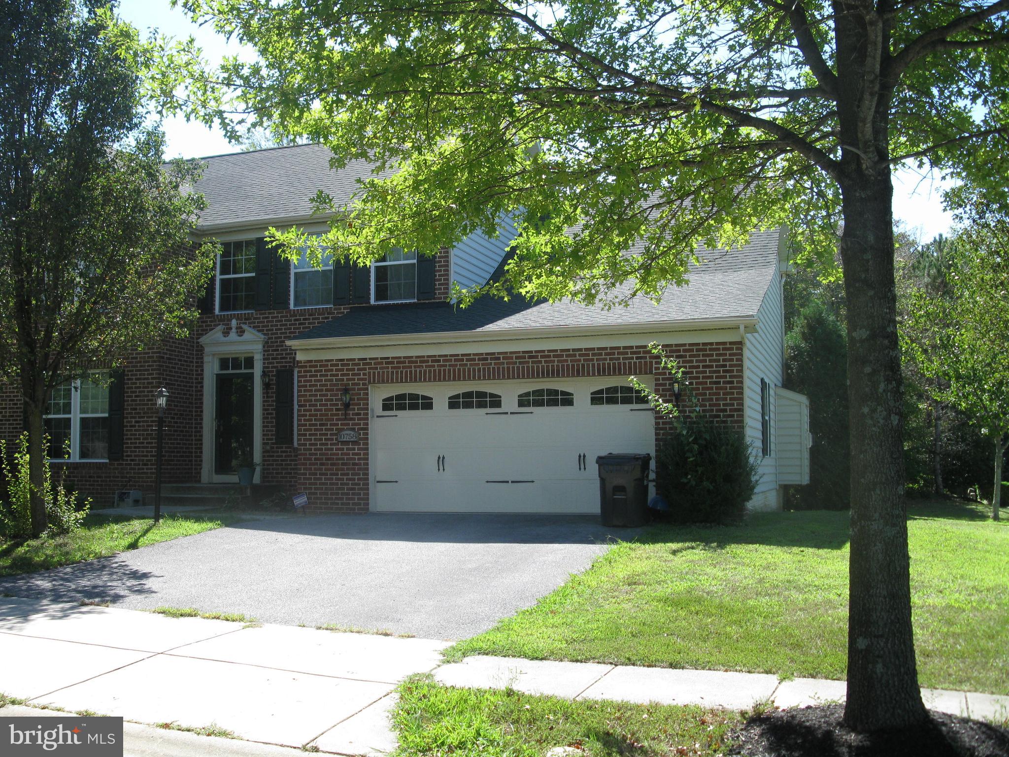 AUTUMN HILLS - Residential