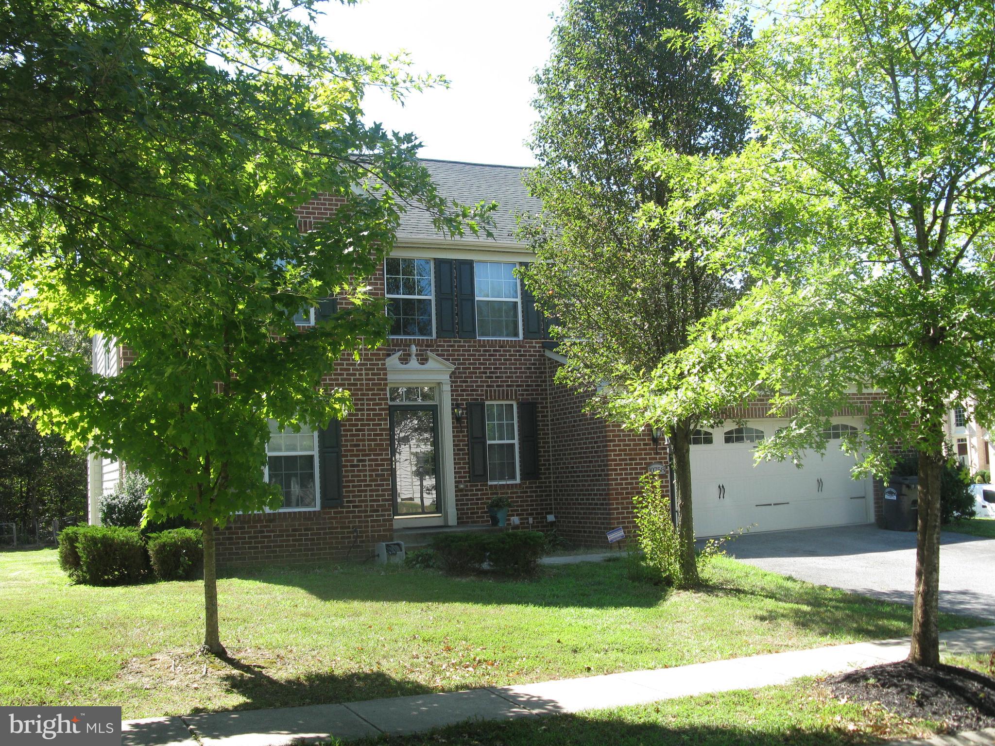 AUTUMN HILLS - Residential